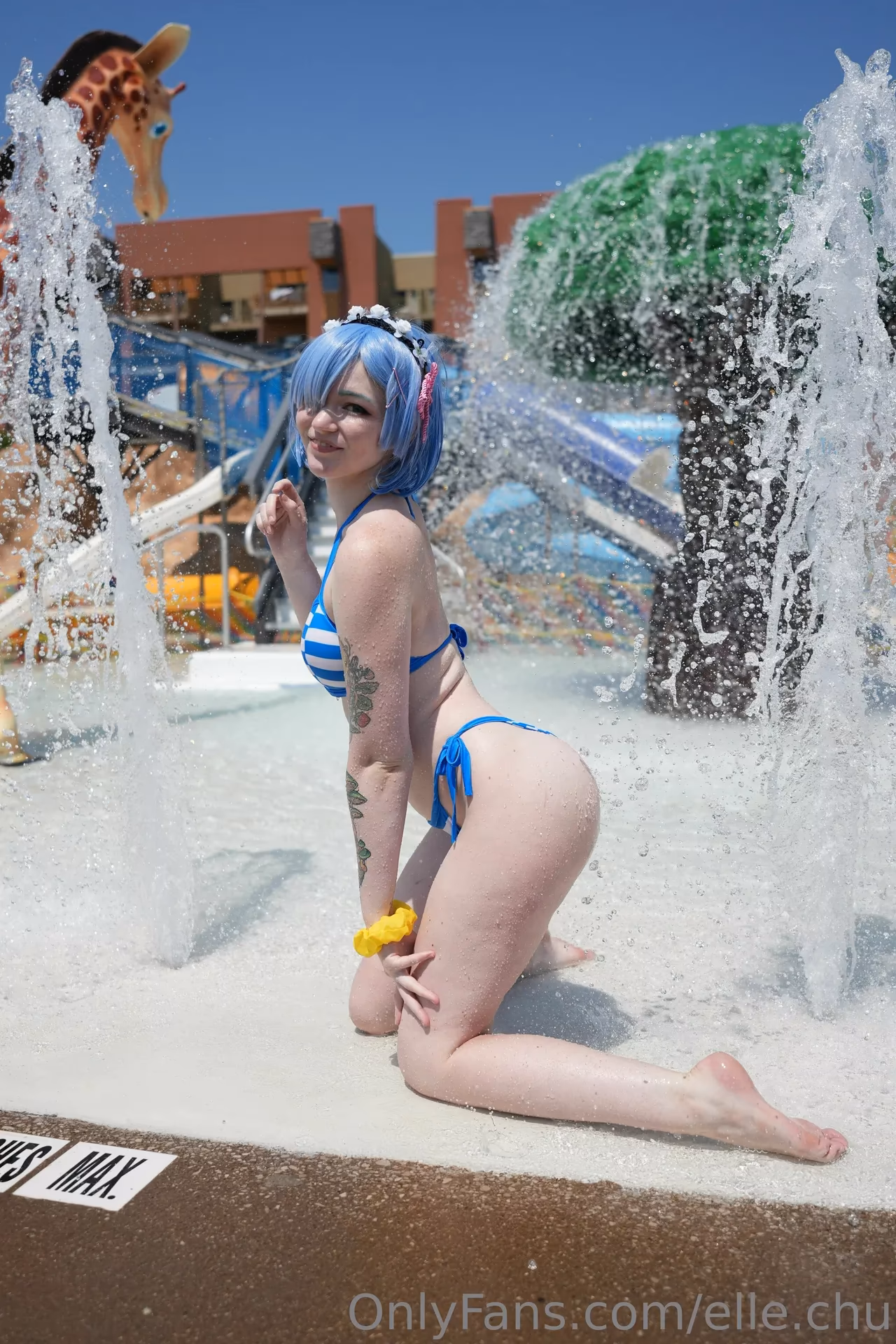 Elle.Chu as Rem — cosplay photo 5 of 8
