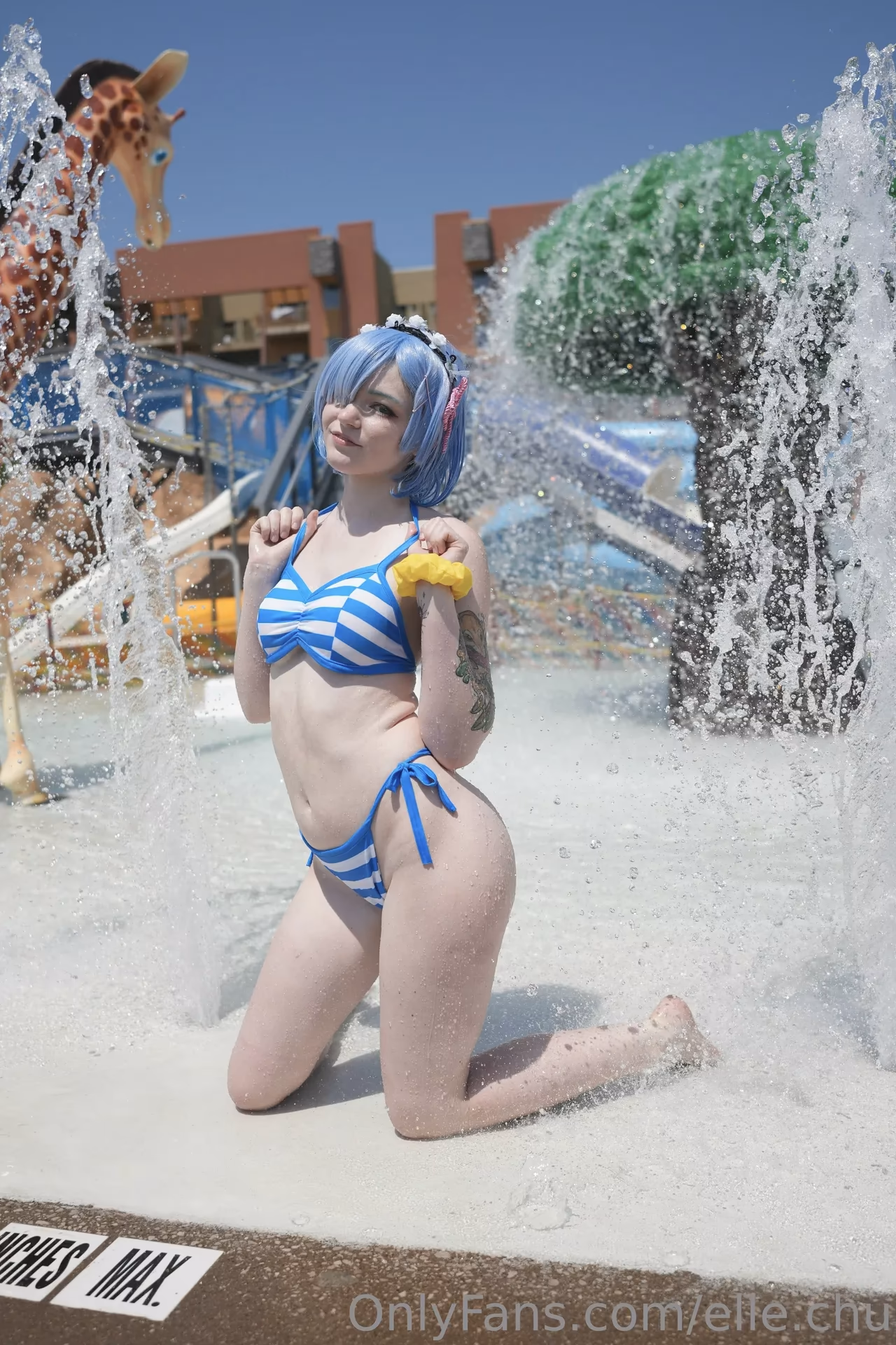 Elle.Chu as Rem — cosplay photo 7 of 8