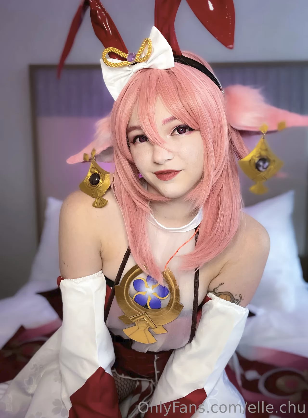 Elle.Chu as Yae Miko — cosplay photo 3 of 15