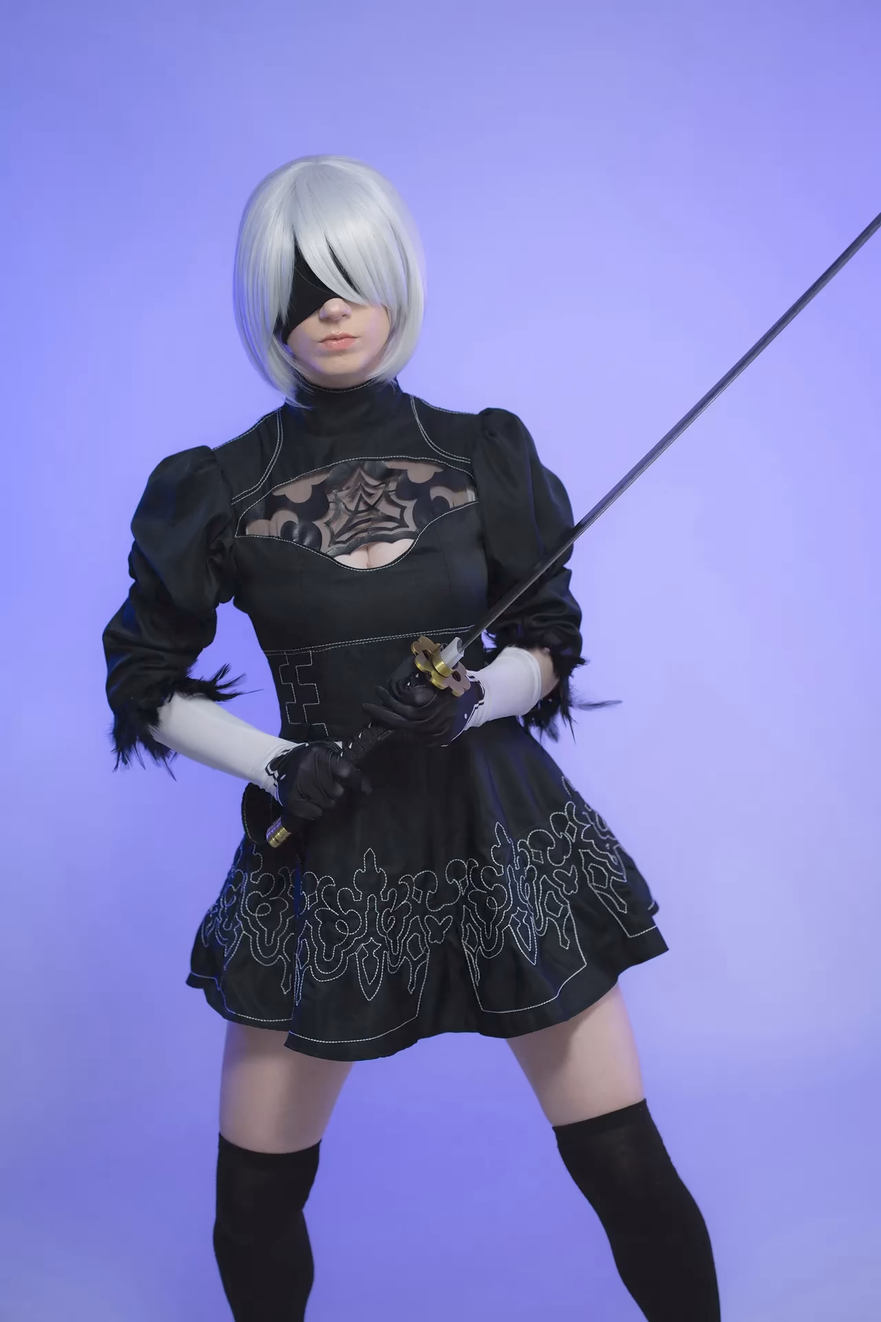 Ellie Rae as 2B — cosplay photo 2 of 27