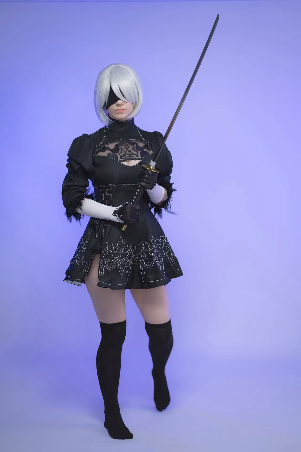 Ellie Rae as 2B — cosplay photo 3 of 27