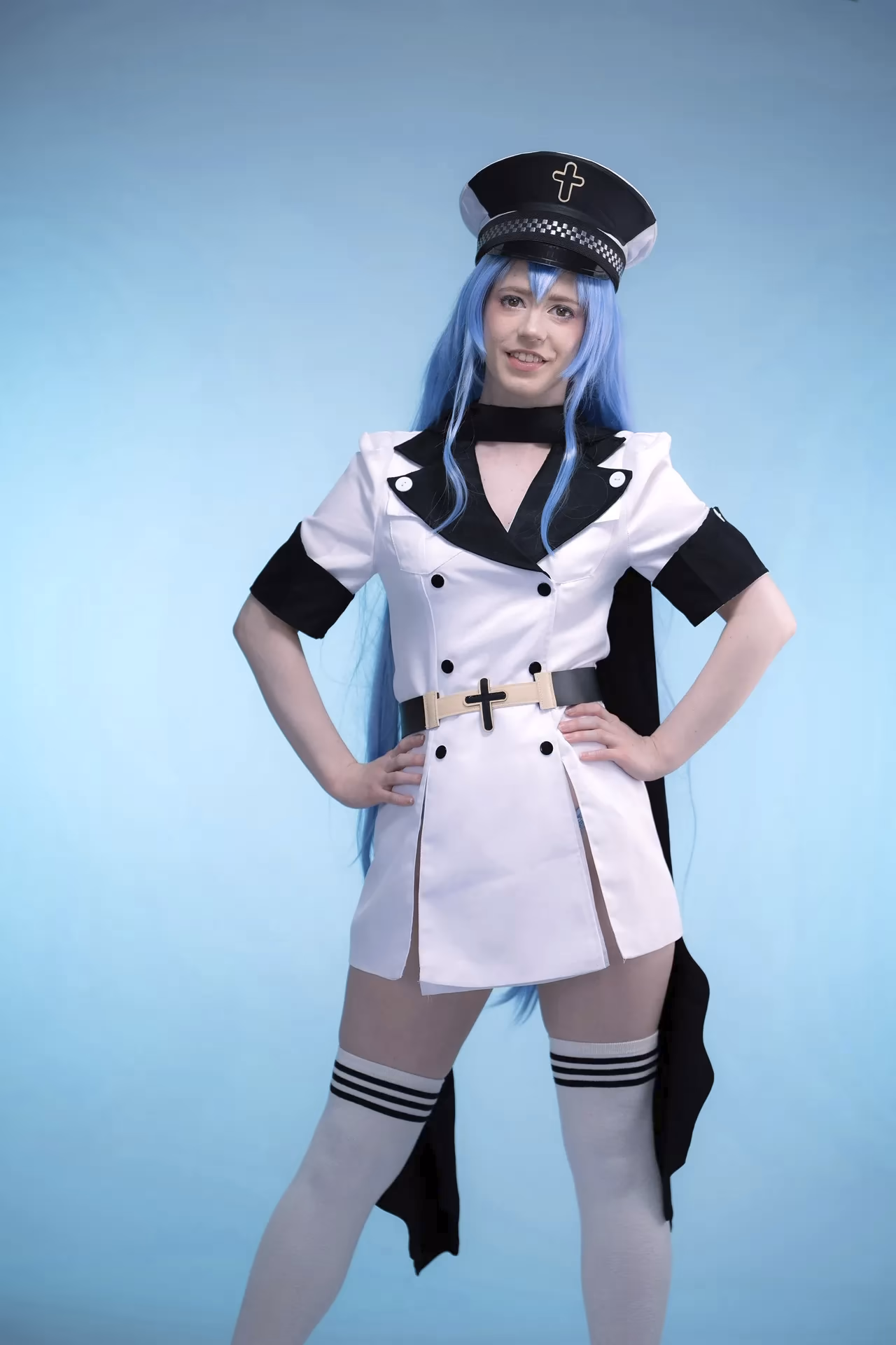 Ellie Rae as Esdeath — cosplay photo 4 of 31