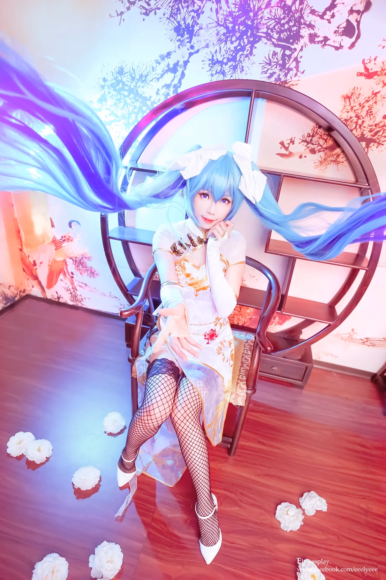 Ely Cosplay as Hatsune Miku — cosplay photo 8 of 10