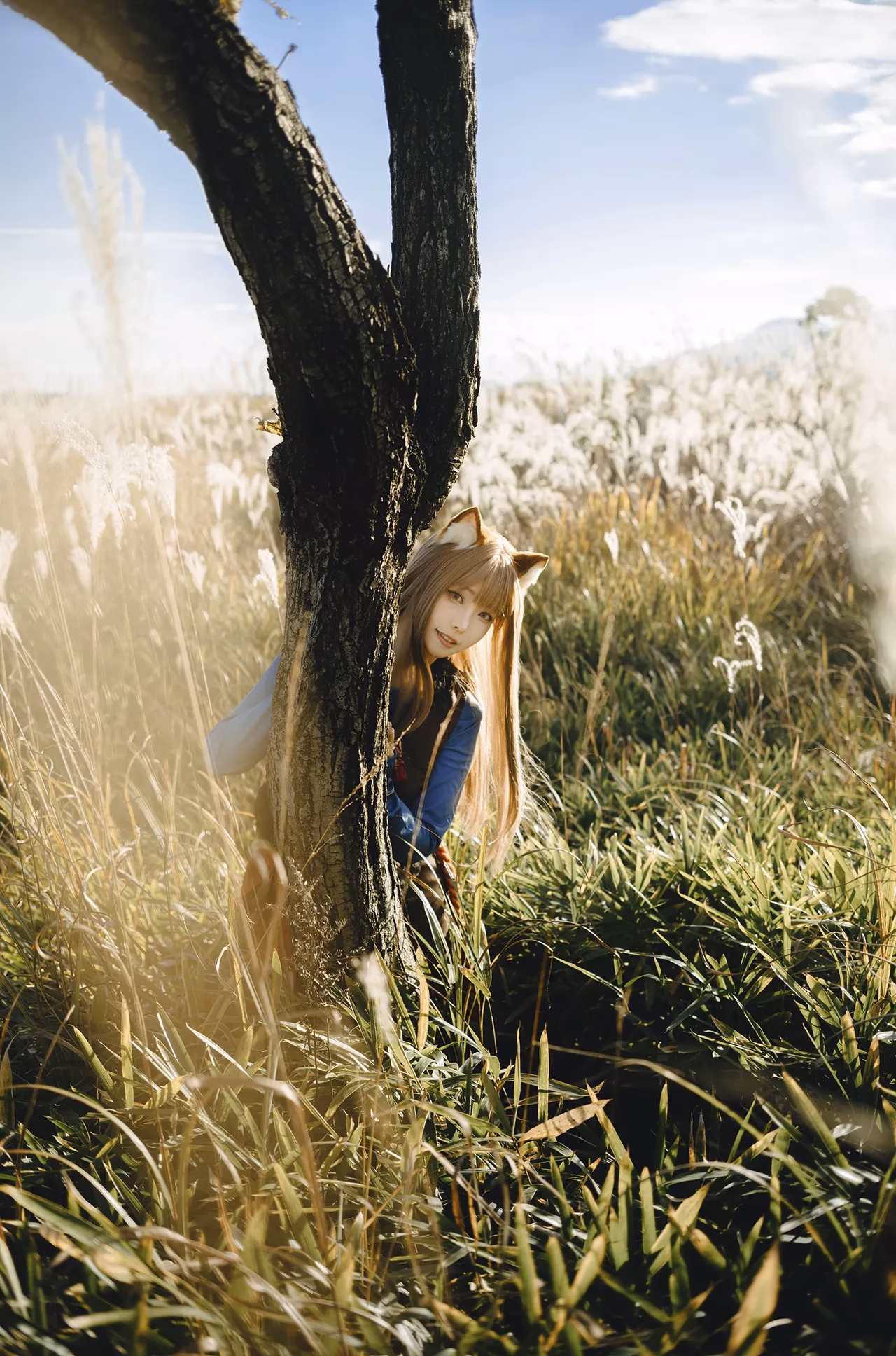 Ely Cosplay as Holo — cosplay photo 12 of 52