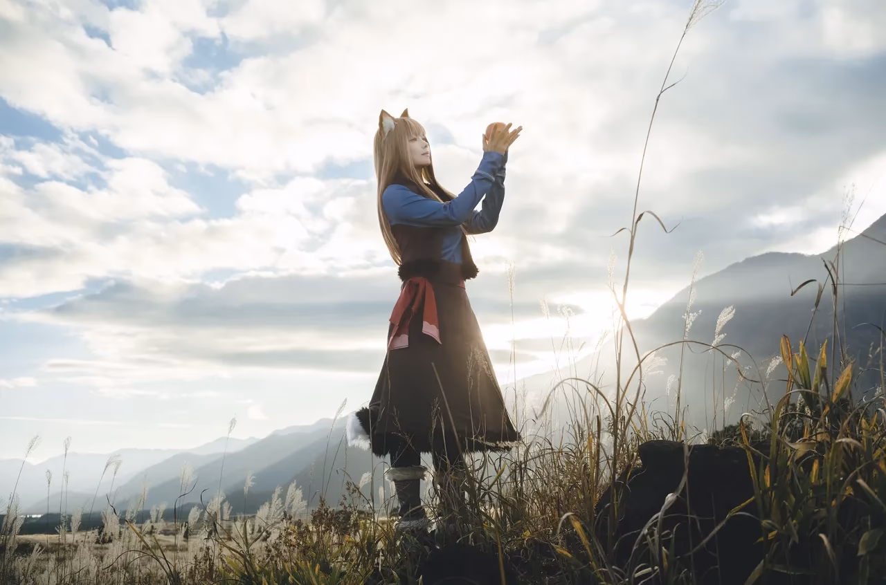 Ely Cosplay as Holo — cosplay photo 17 of 52