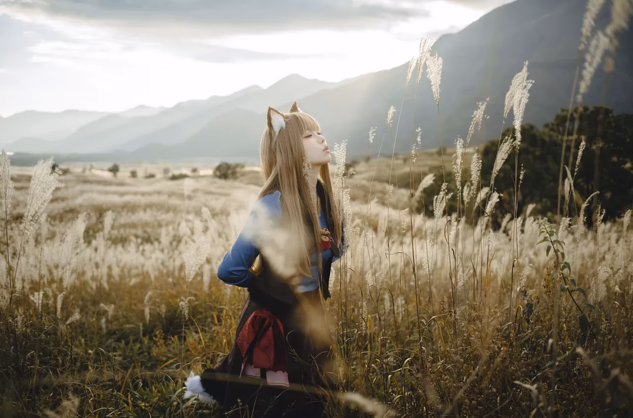 Ely Cosplay as Holo — cosplay photo 24 of 52