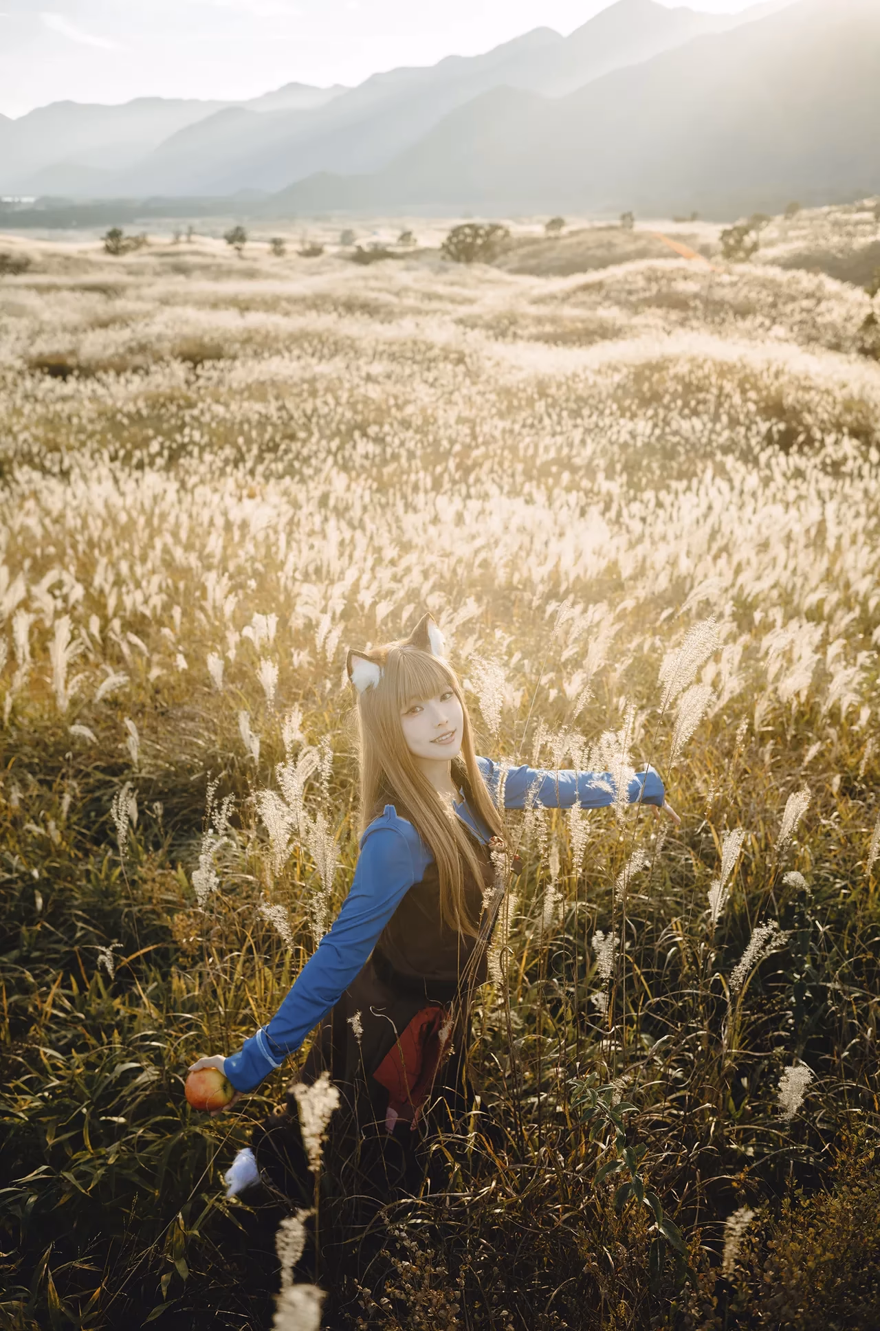 Ely Cosplay as Holo — cosplay photo 27 of 52