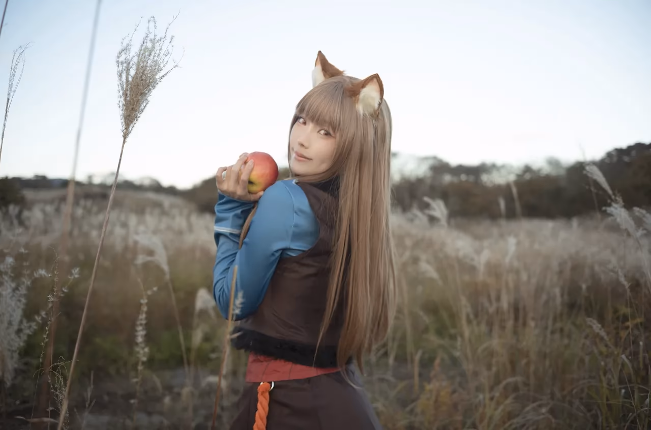 Ely Cosplay as Holo — cosplay photo 32 of 52