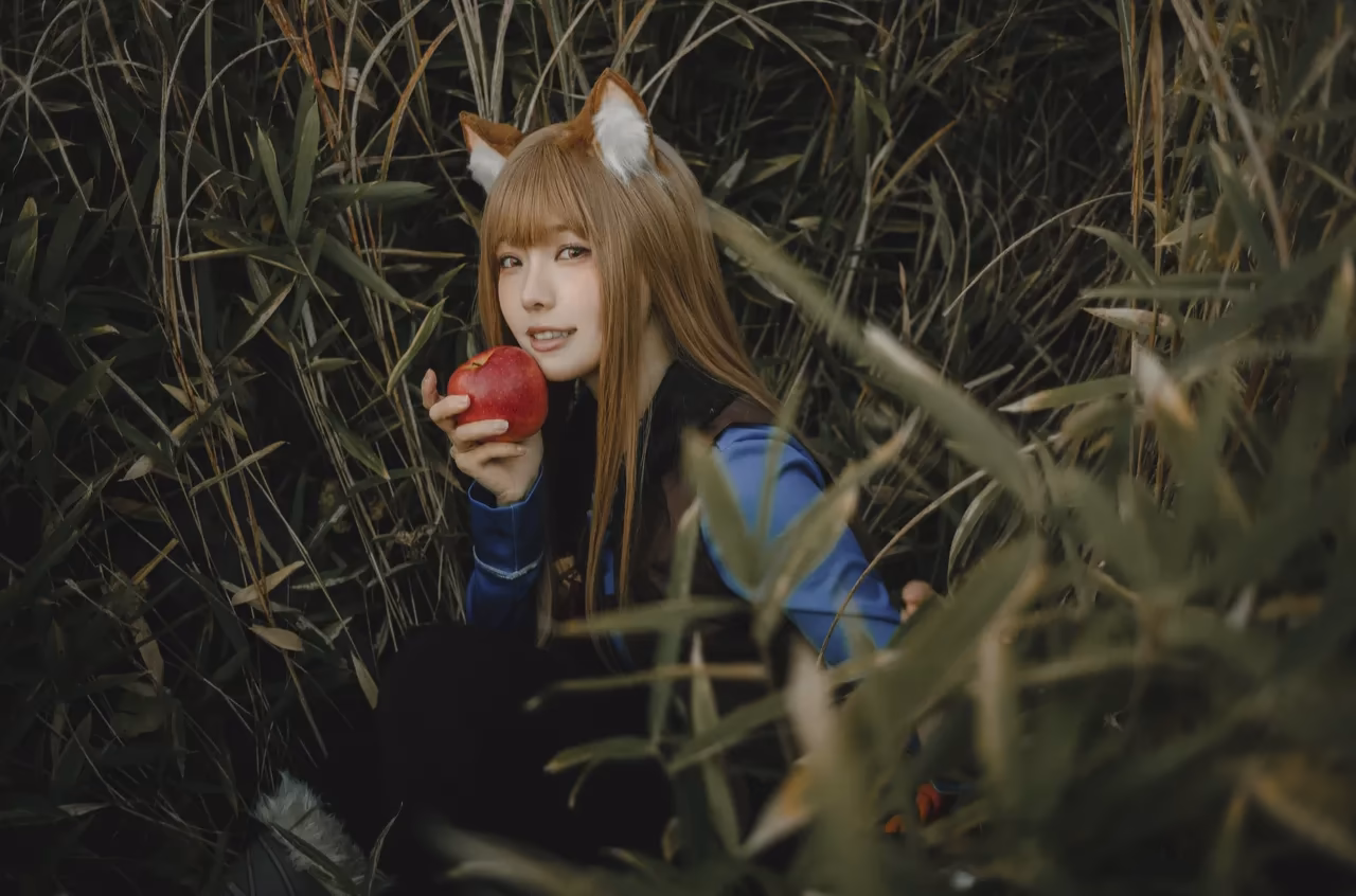 Ely Cosplay as Holo — cosplay photo 49 of 52