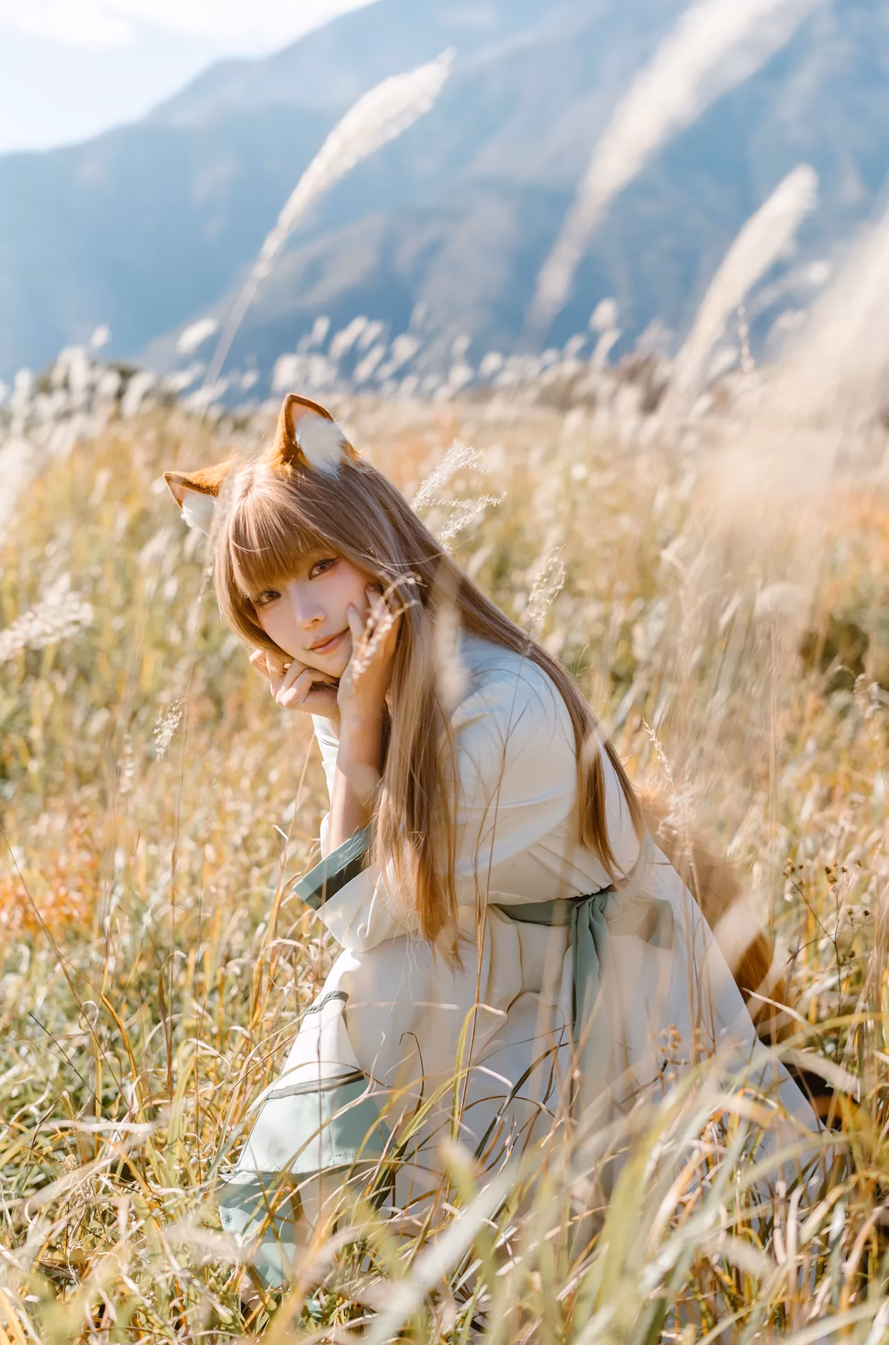 Ely Cosplay as Holo — cosplay photo 15 of 34