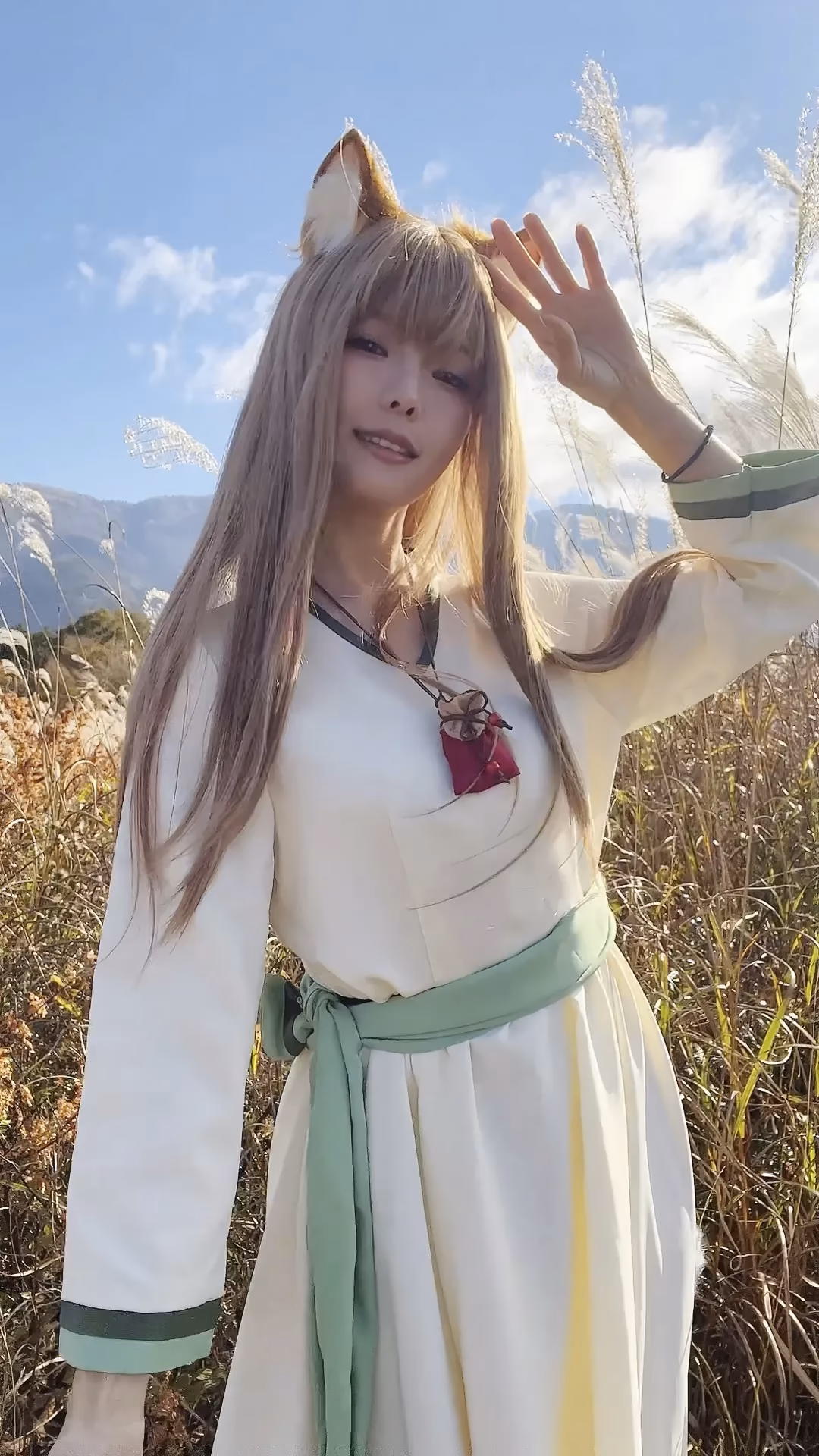 Ely Cosplay as Holo — cosplay photo 2 of 34