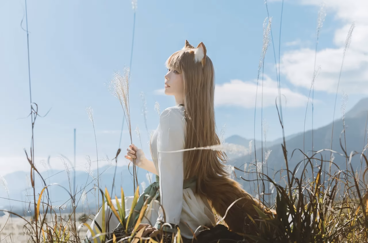 Ely Cosplay as Holo — cosplay photo 27 of 34