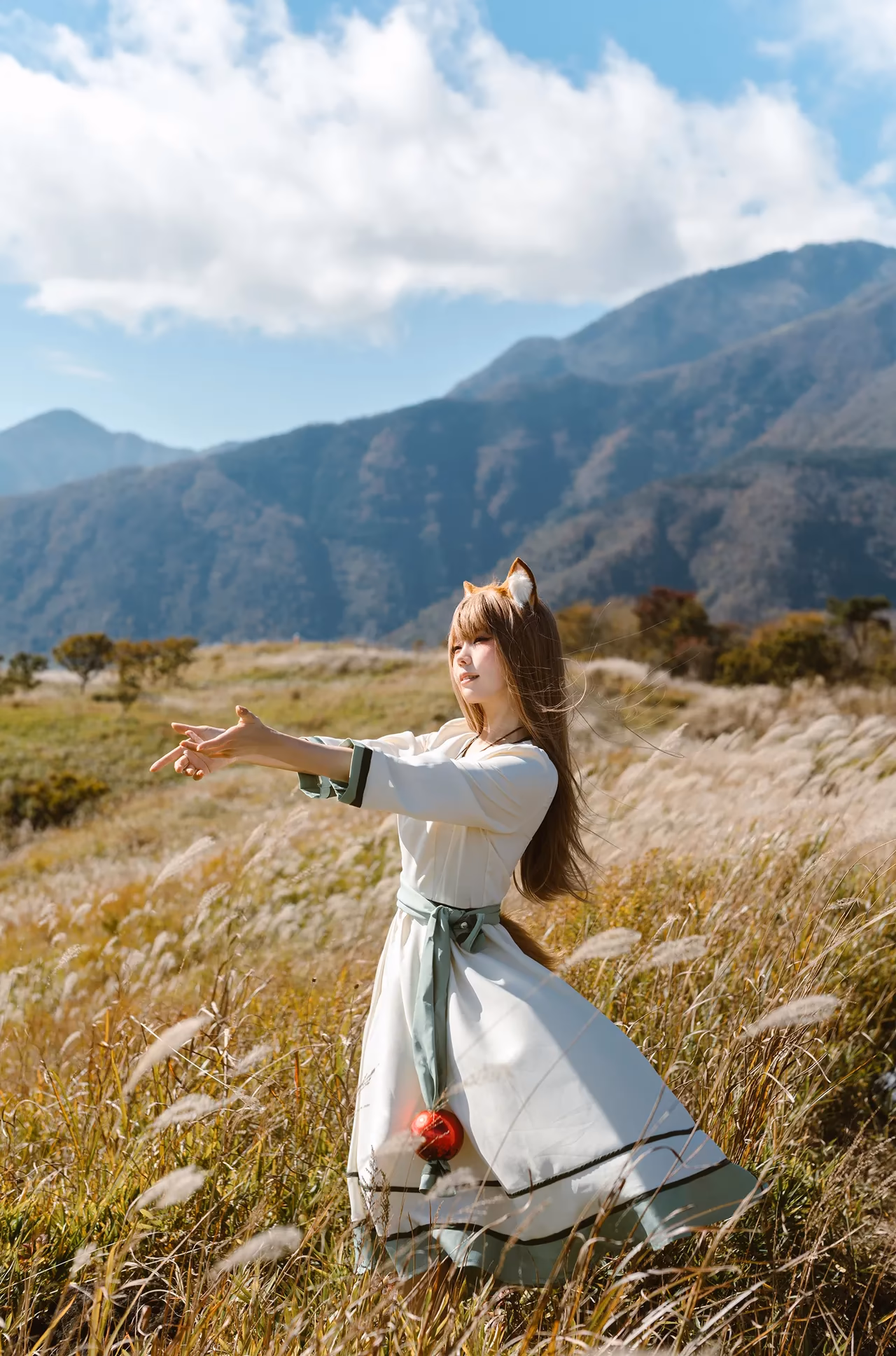 Ely Cosplay as Holo — cosplay photo 4 of 34