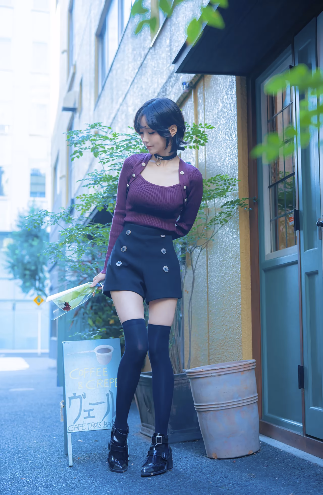 Ely Cosplay as Reze — cosplay photo 24 of 67