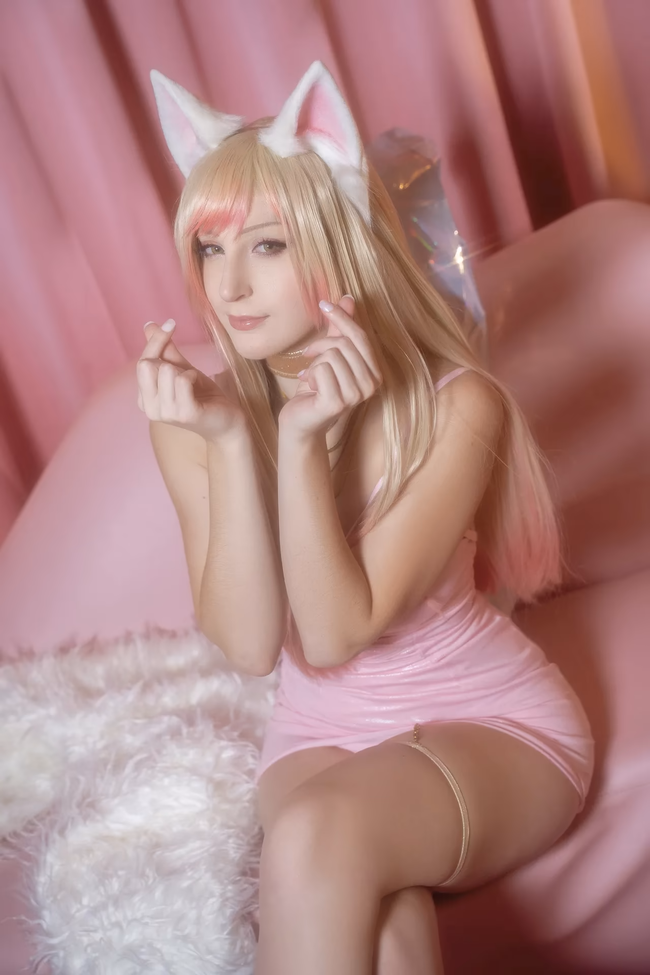 Elycoris as Ahri — cosplay photo 11 of 25