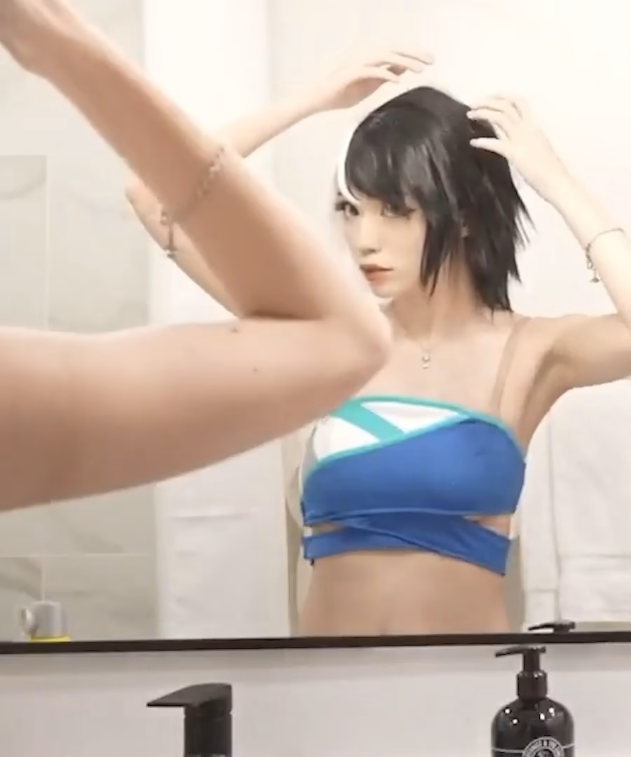 Emiru as Luna Snow — cosplay photo 32 of 43