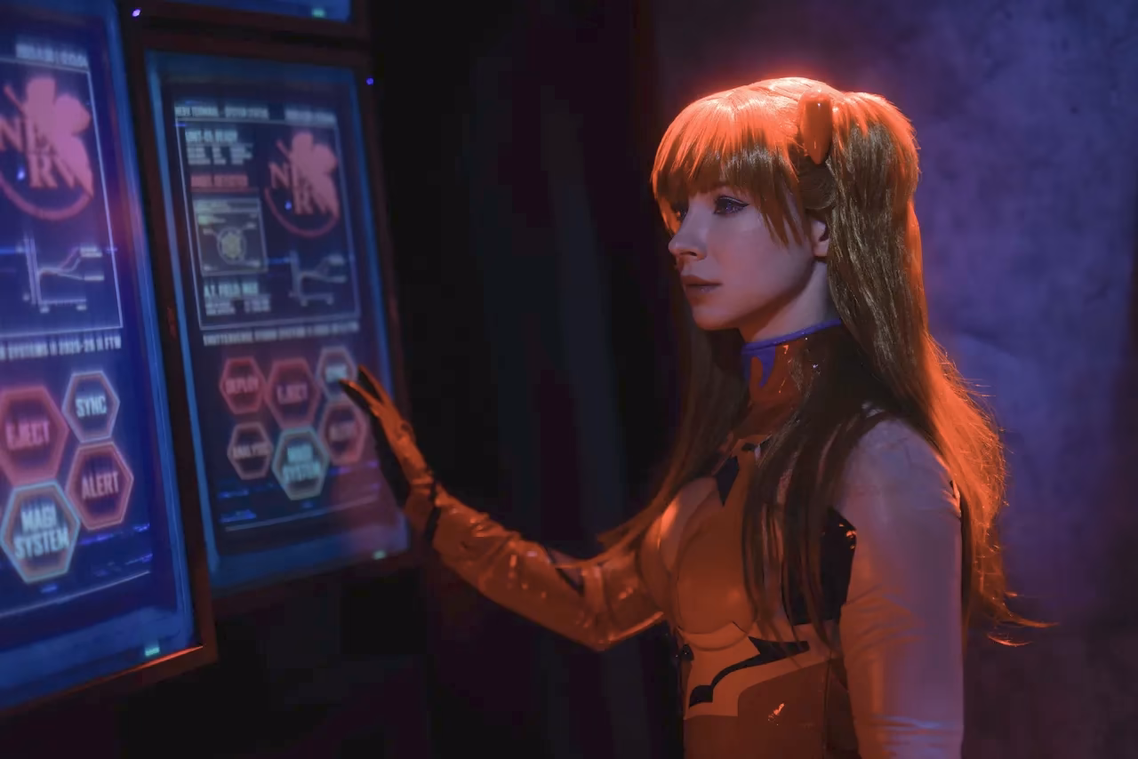Enji Night as Asuka Langley Soryu — cosplay photo 18 of 35