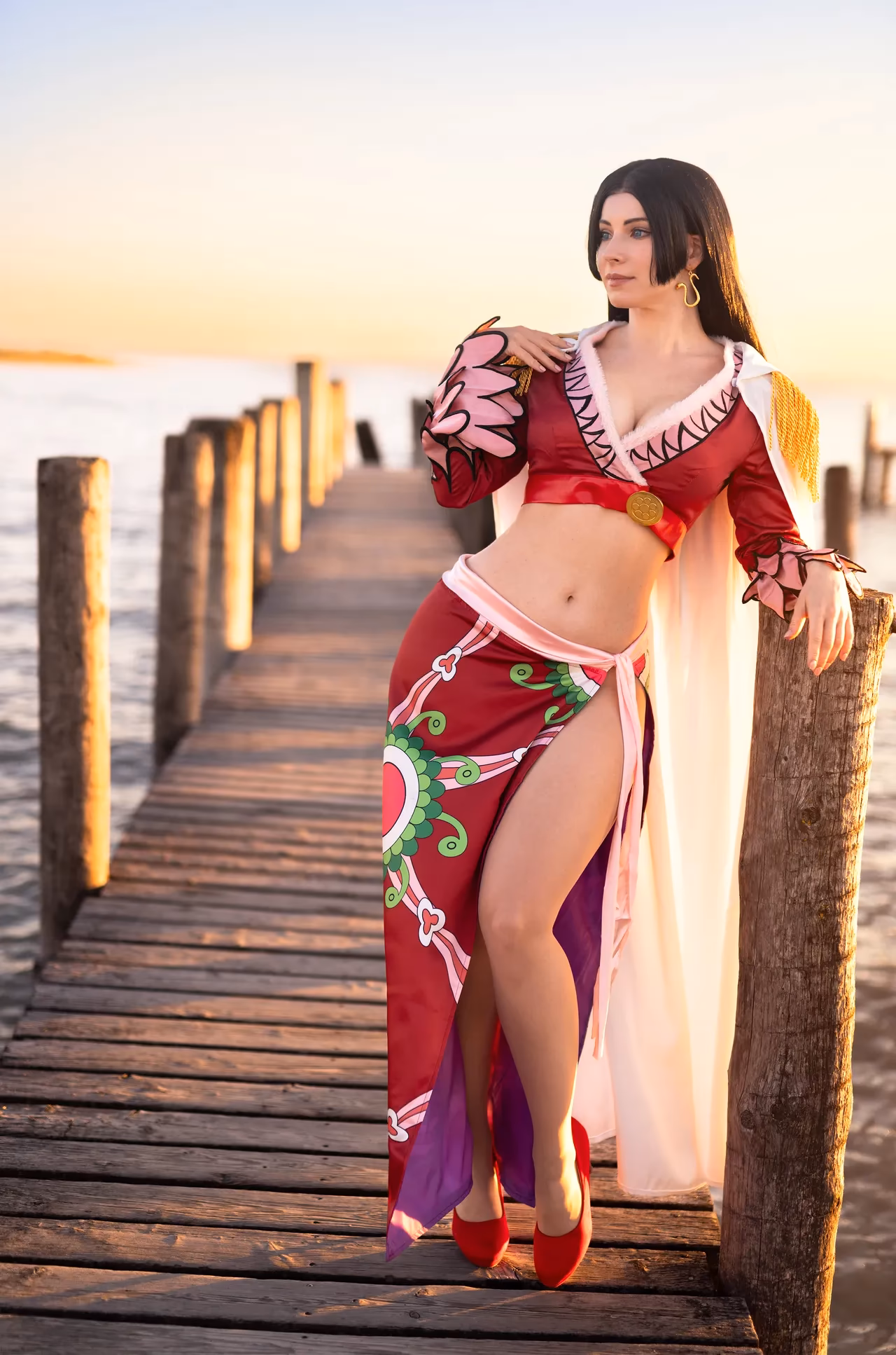 Enji Night as Boa Hancock — cosplay photo 15 of 31