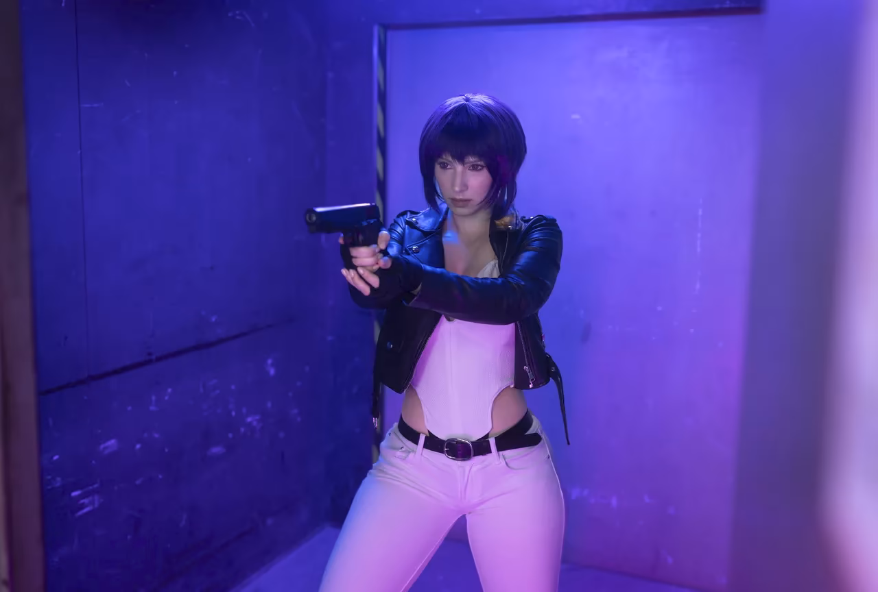 Enji Night as Motoko Kusanagi — cosplay photo 36 of 41