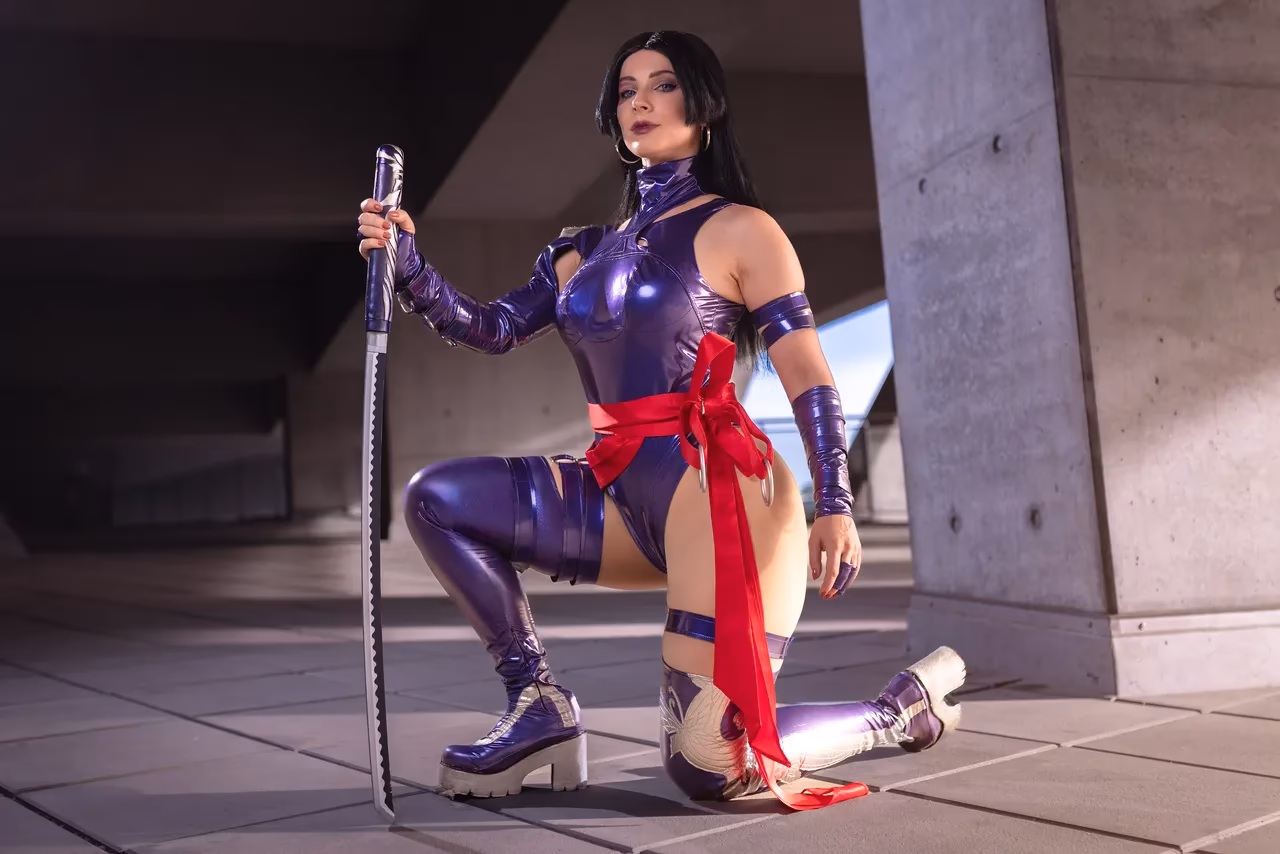 Enji Night as Psylocke — cosplay photo 34 of 34