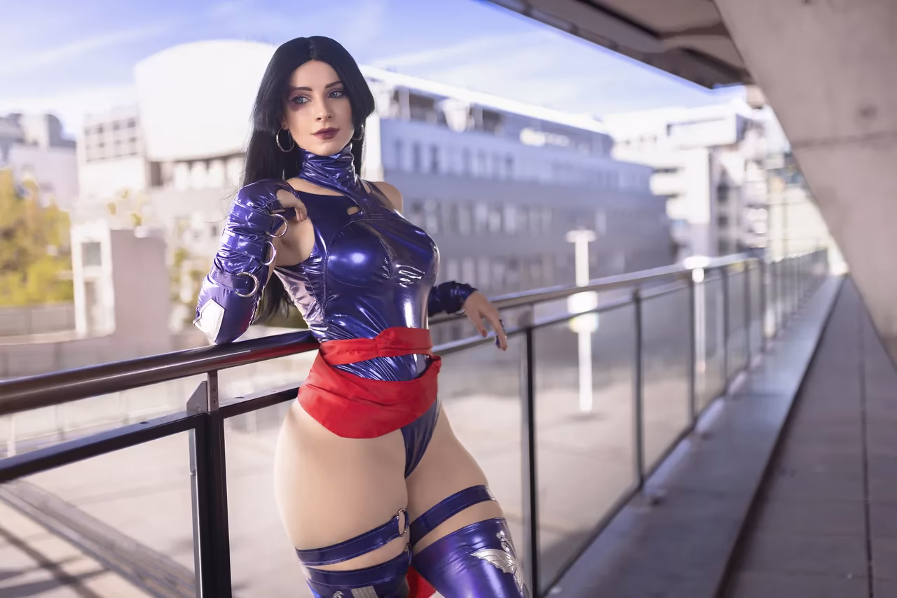 Enji Night as Psylocke — cosplay photo 6 of 34