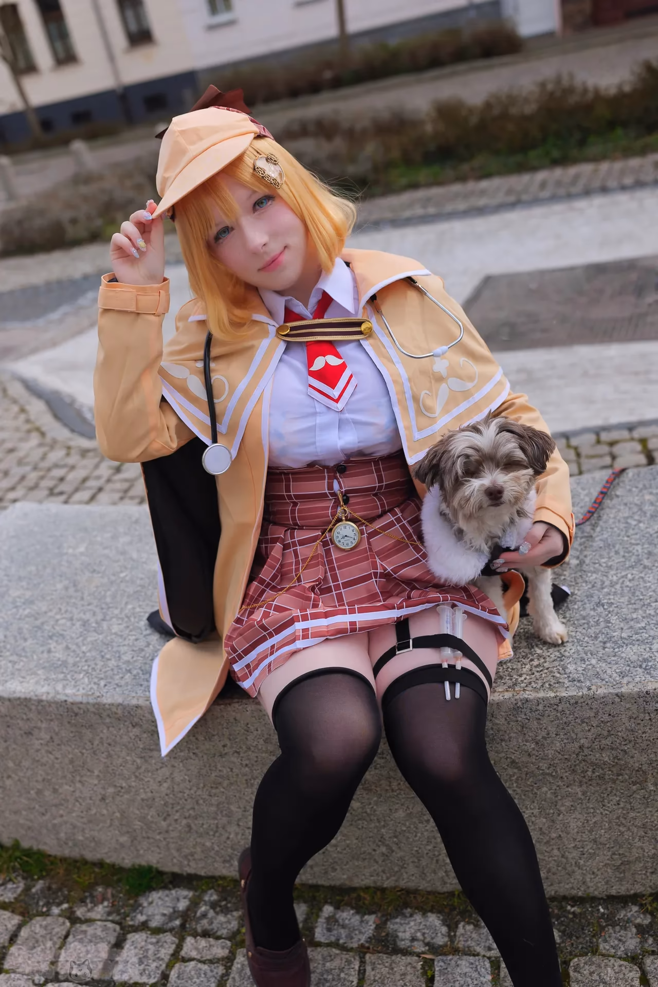 Erokawa Nekomi as Amelia Watson — cosplay photo 3 of 83