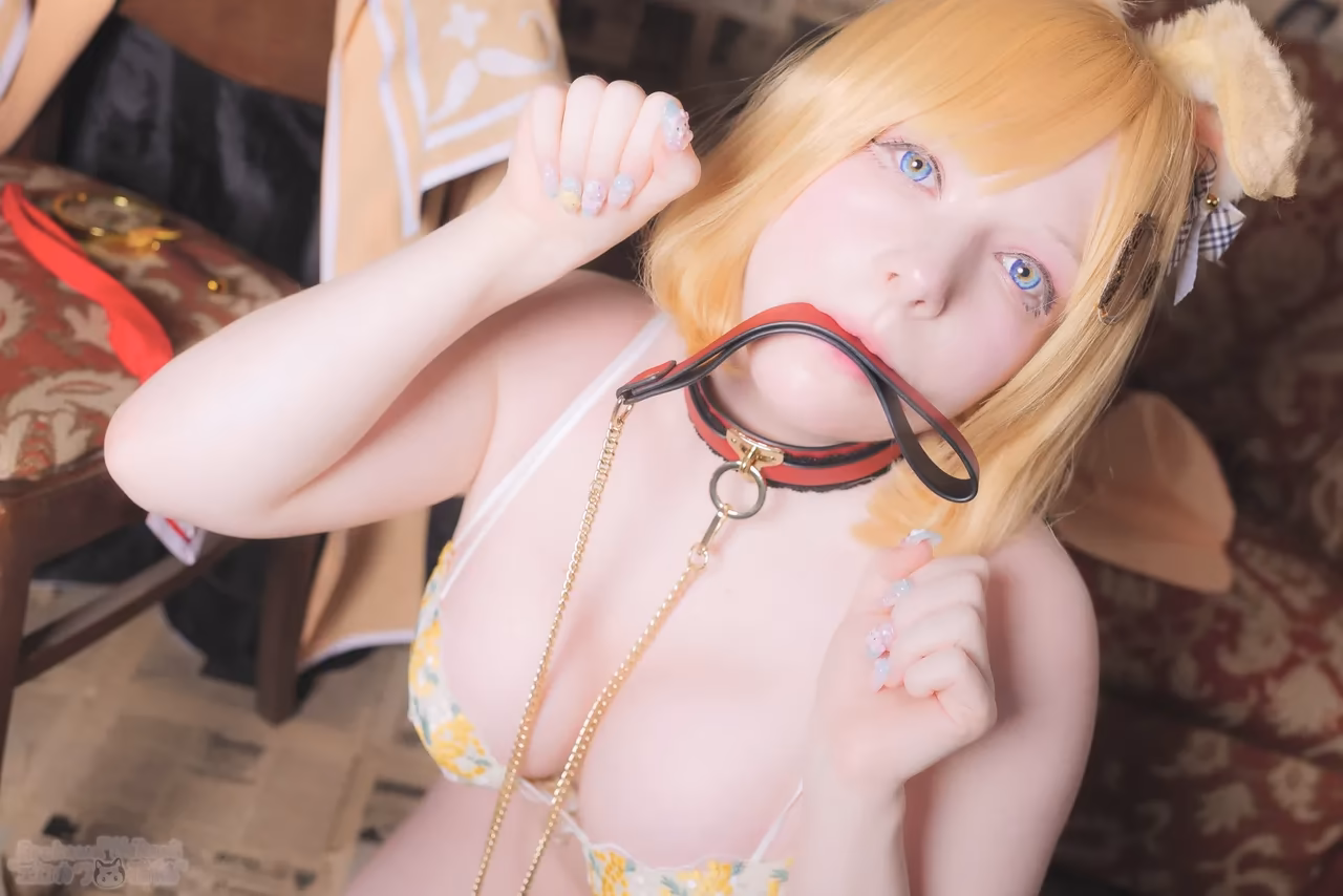 Erokawa Nekomi as Amelia Watson — cosplay photo 66 of 83