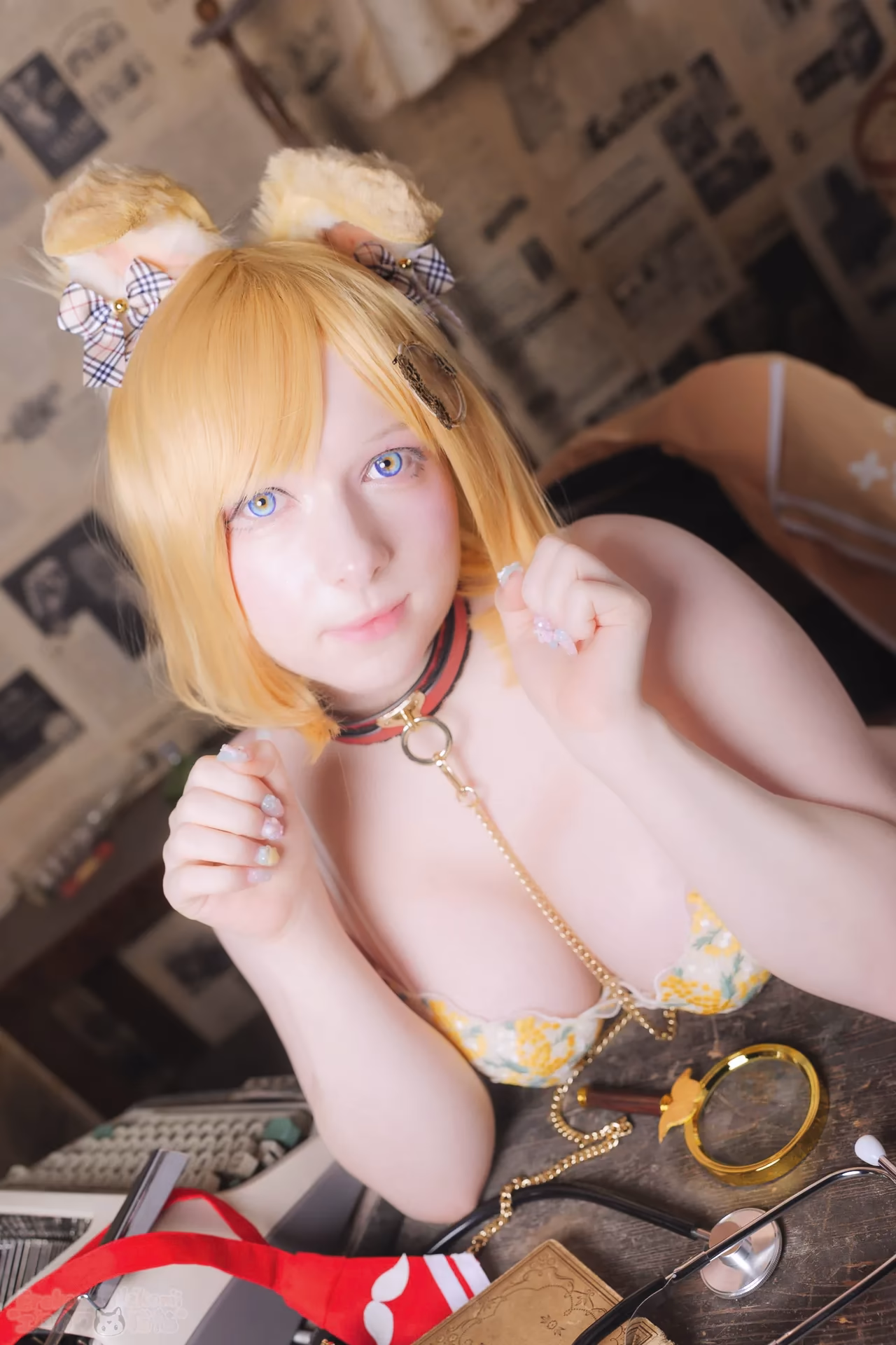 Erokawa Nekomi as Amelia Watson — cosplay photo 71 of 83