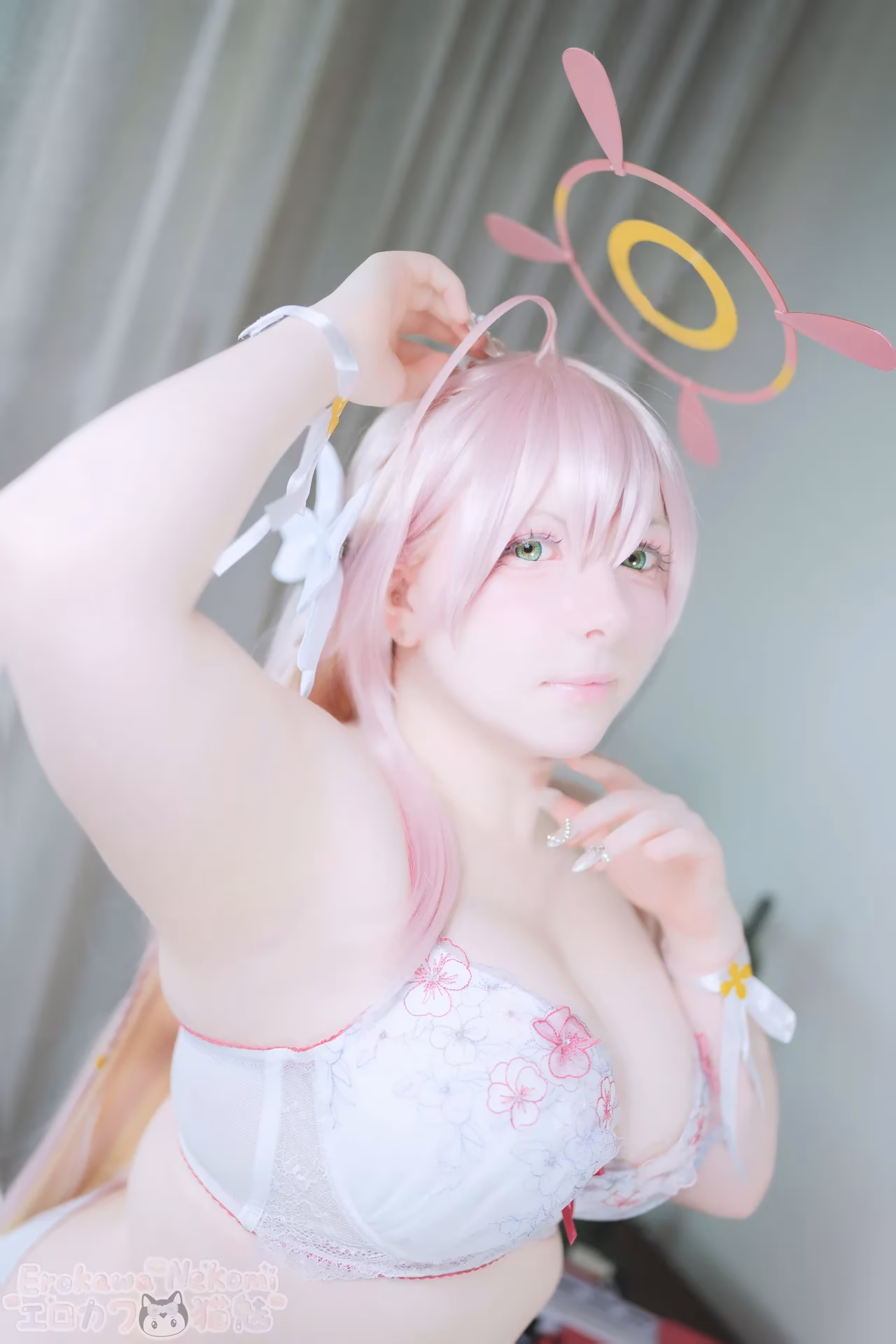 Erokawa Nekomi as Hanako Urawa — cosplay photo 63 of 72