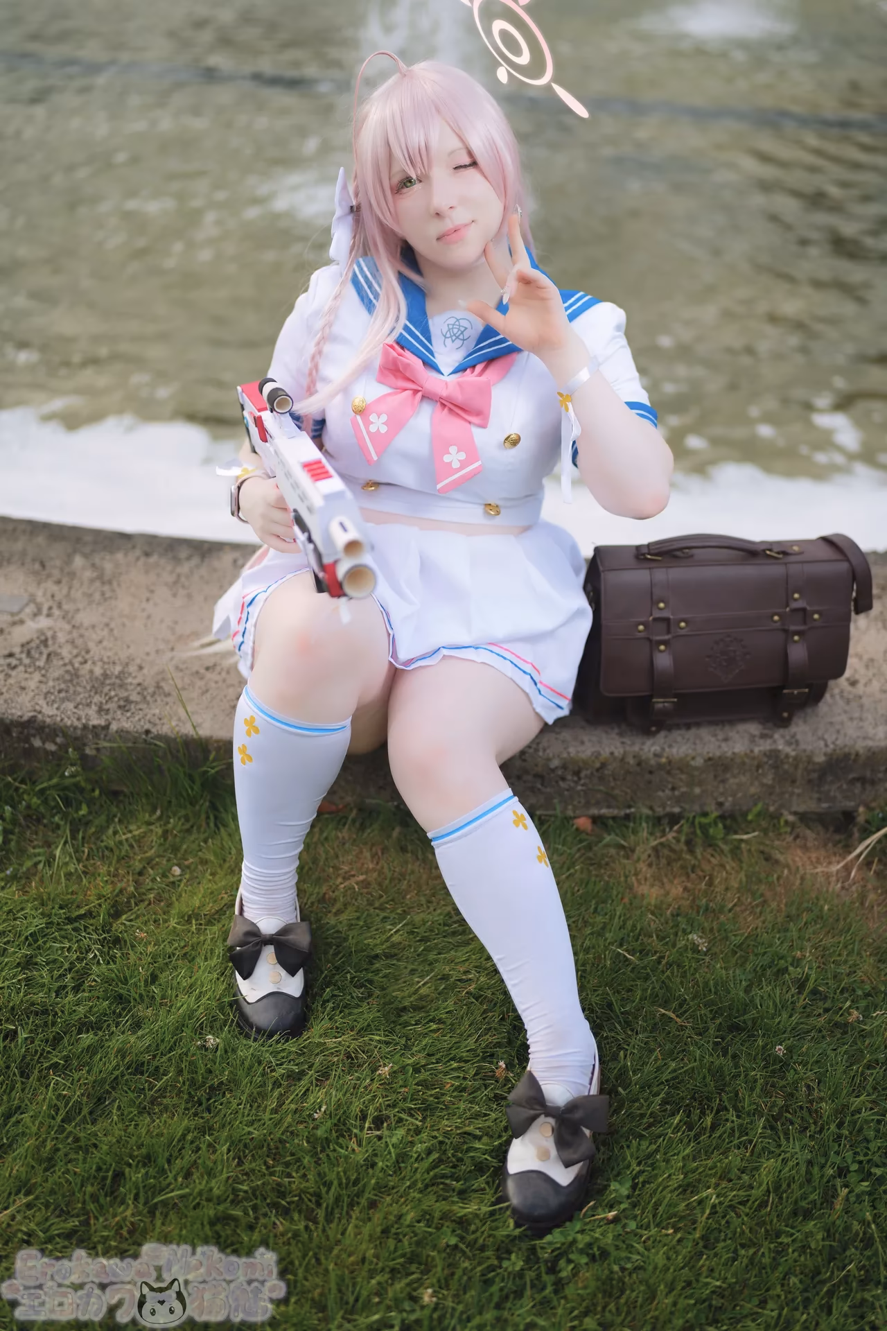 Erokawa Nekomi as Hanako Urawa — cosplay photo 8 of 72