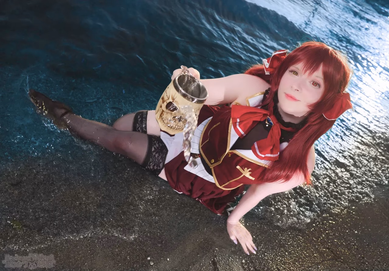 Erokawa Nekomi as Houshou Marine — cosplay photo 34 of 97