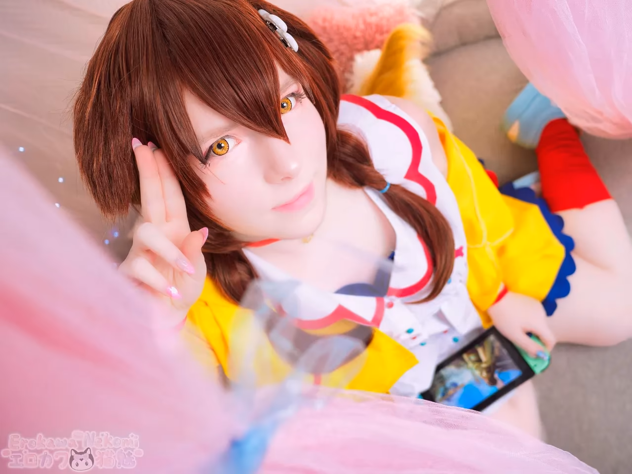 Erokawa Nekomi as Inugami Korone — cosplay photo 16 of 64