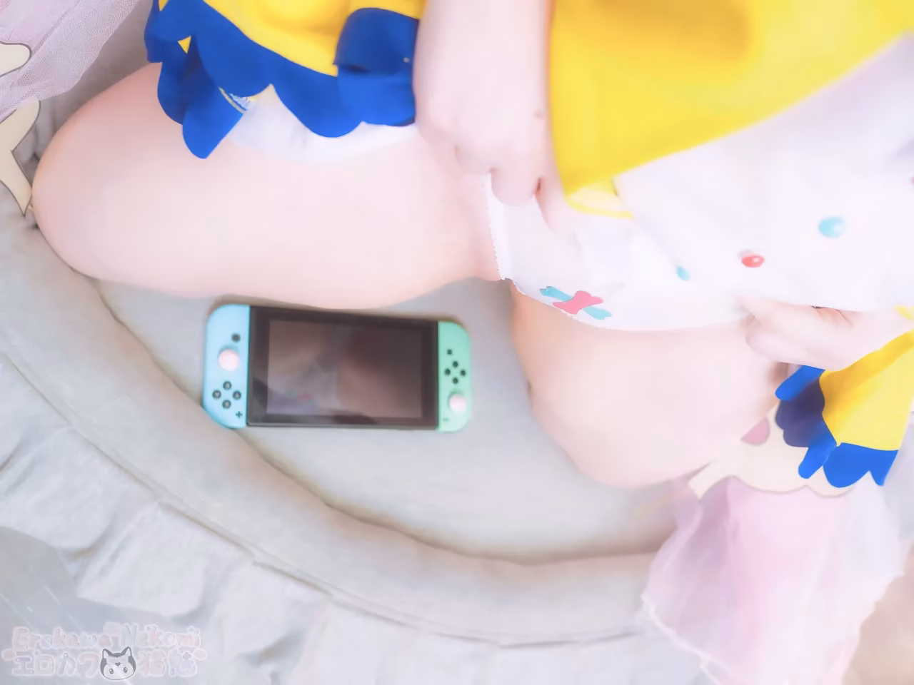 Erokawa Nekomi as Inugami Korone — cosplay photo 18 of 64