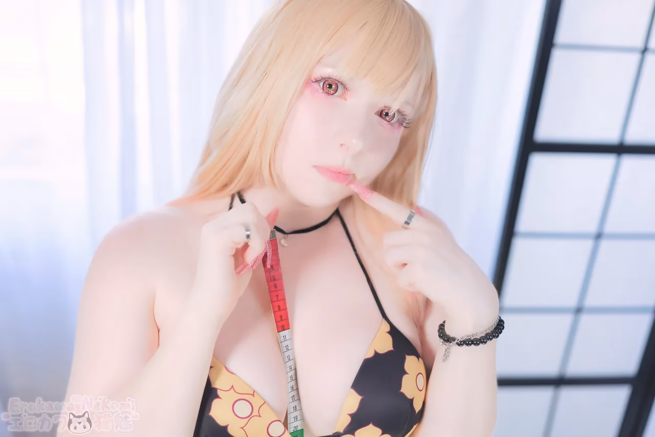 Erokawa Nekomi as Marin Kitagawa — cosplay photo 58 of 92