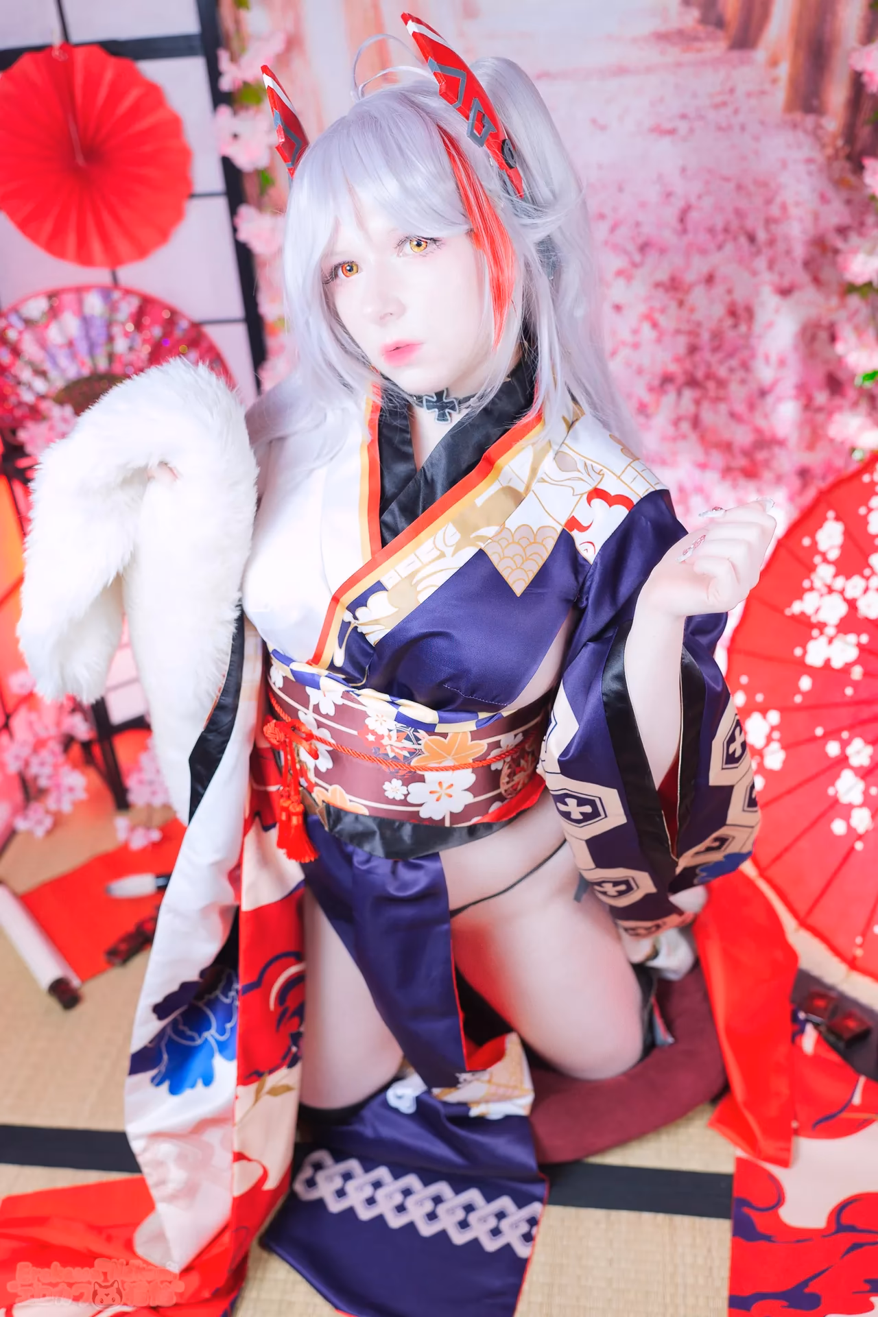 Erokawa Nekomi as Prinz Eugen — cosplay photo 11 of 59