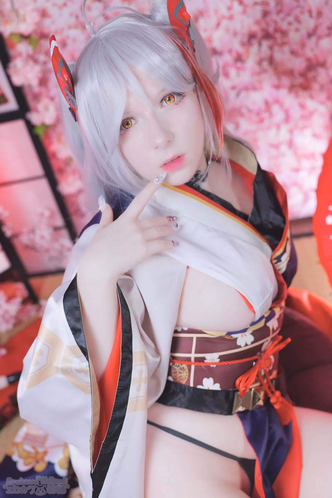 Erokawa Nekomi as Prinz Eugen — cosplay photo 13 of 59