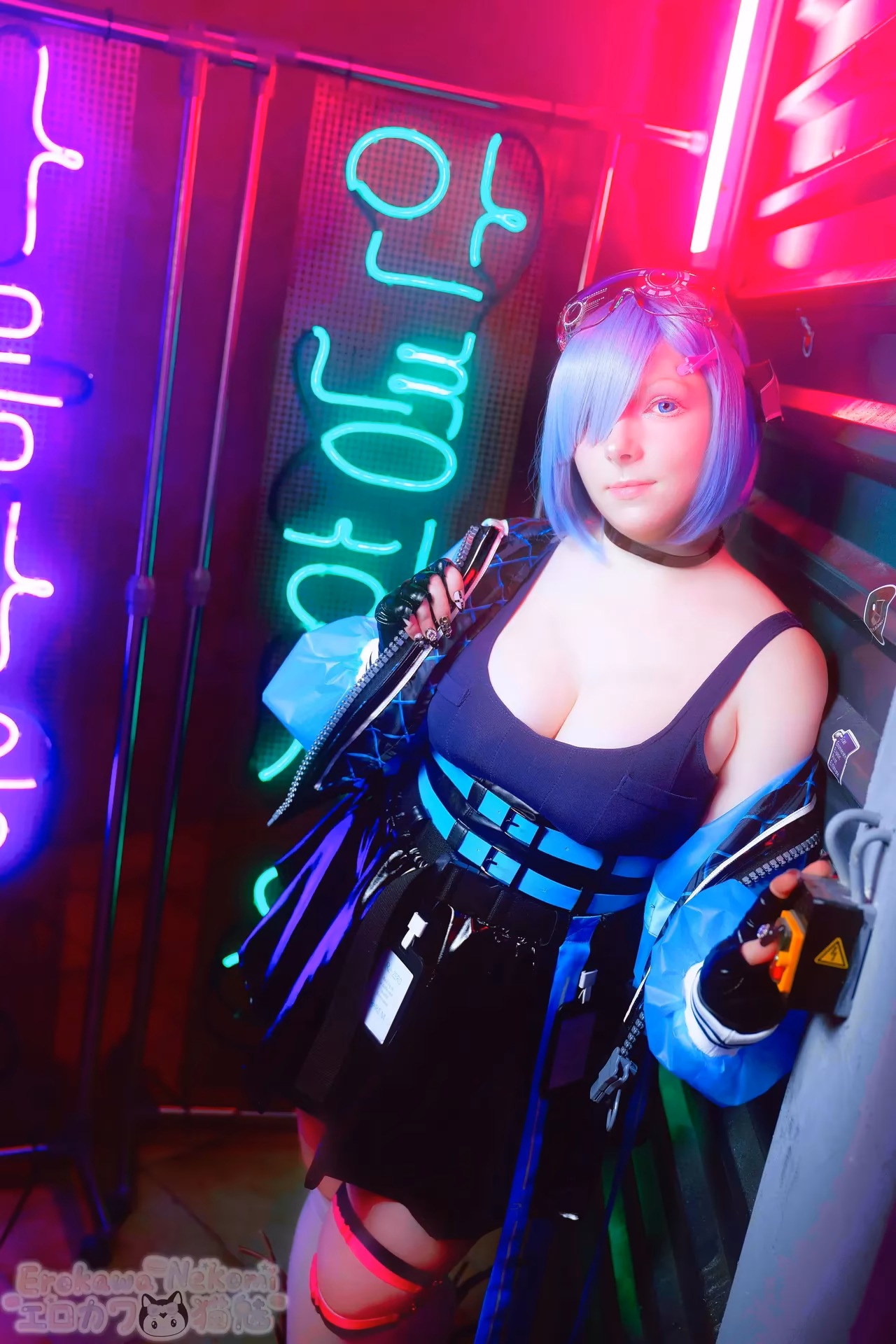 Erokawa Nekomi as Rem — cosplay photo 69 of 74