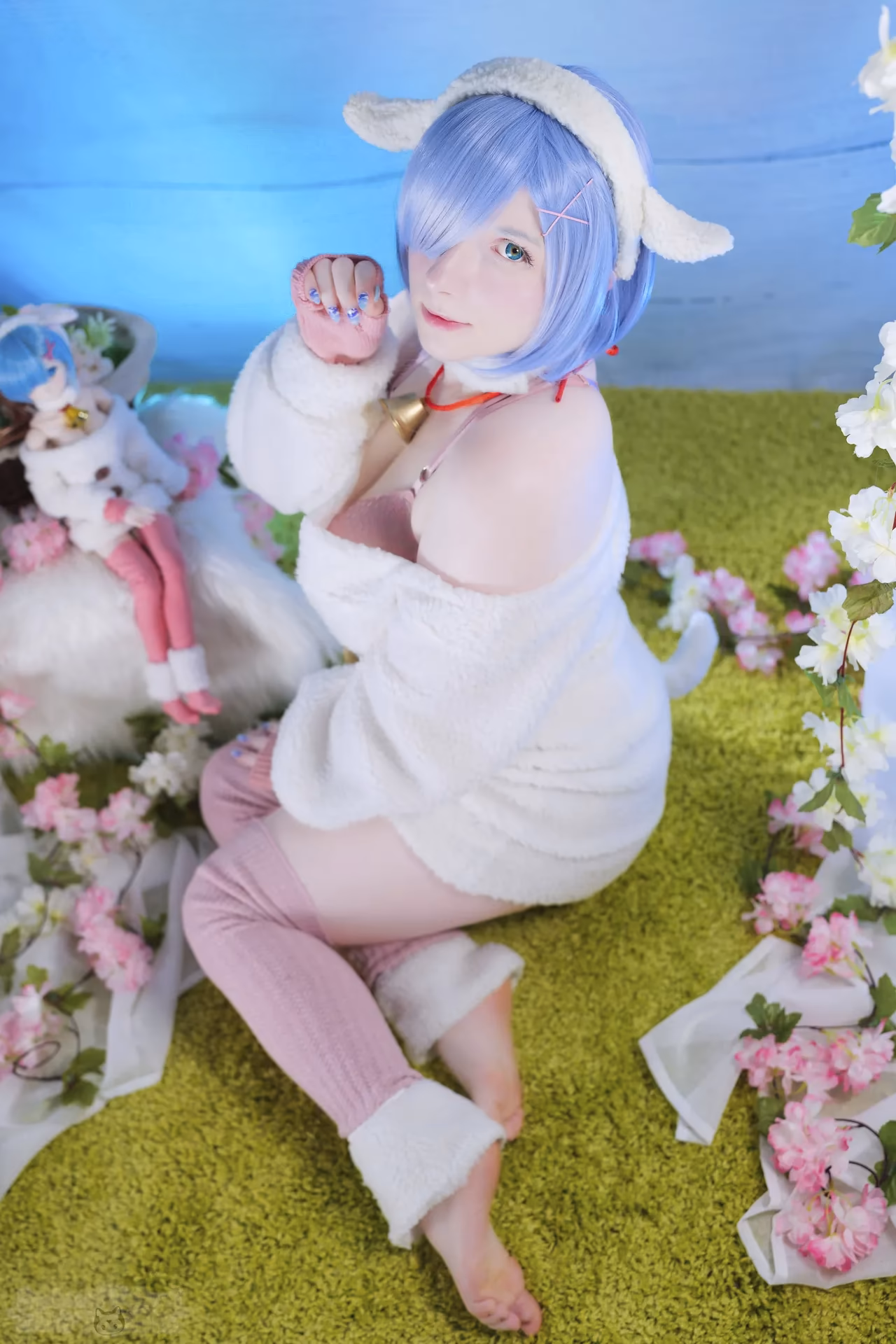 Erokawa Nekomi as Rem — cosplay photo 20 of 54