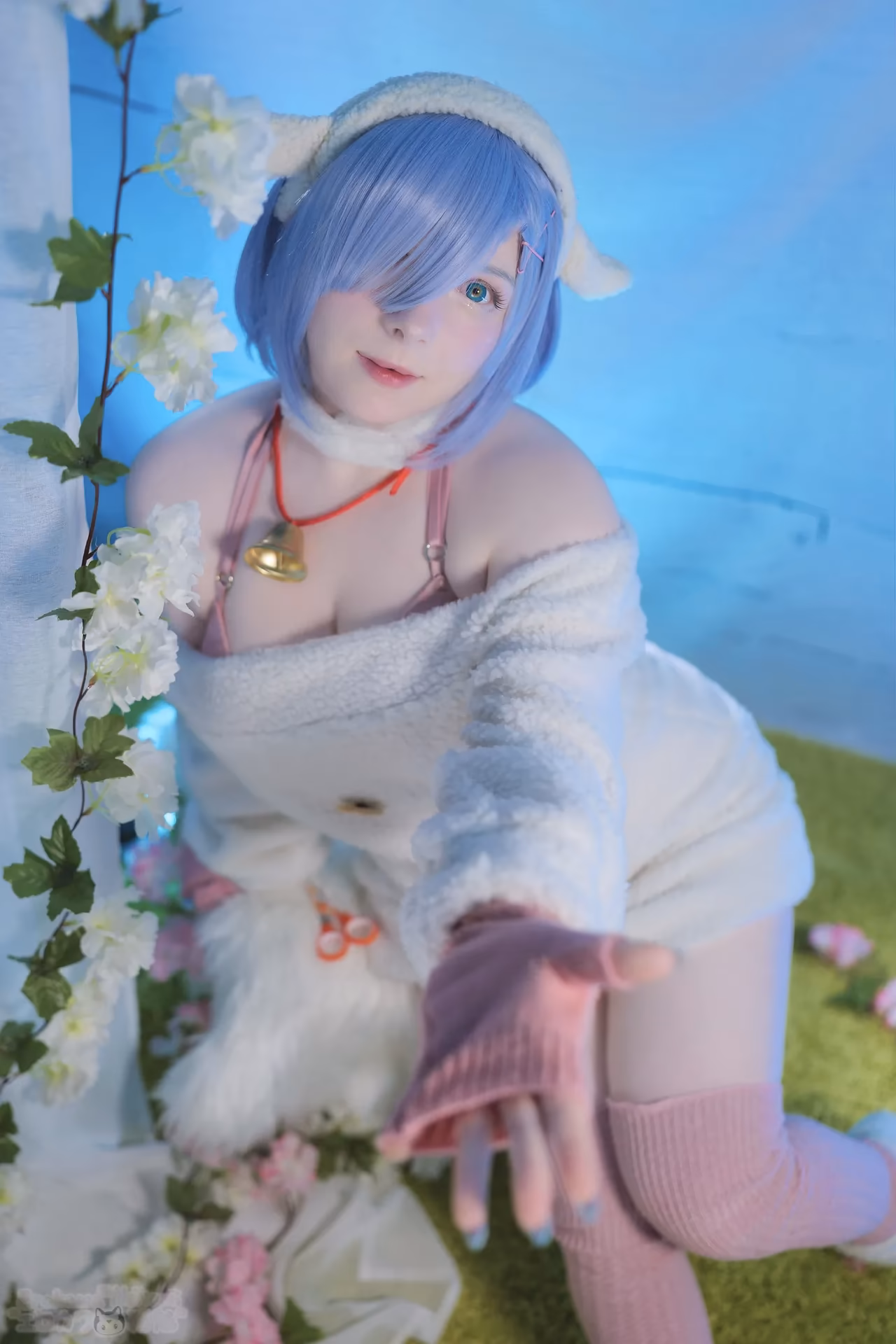Erokawa Nekomi as Rem — cosplay photo 39 of 54
