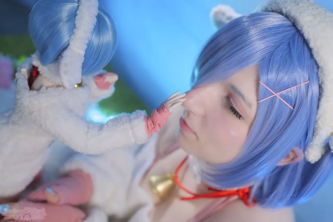 Erokawa Nekomi as Rem — cosplay photo 53 of 54