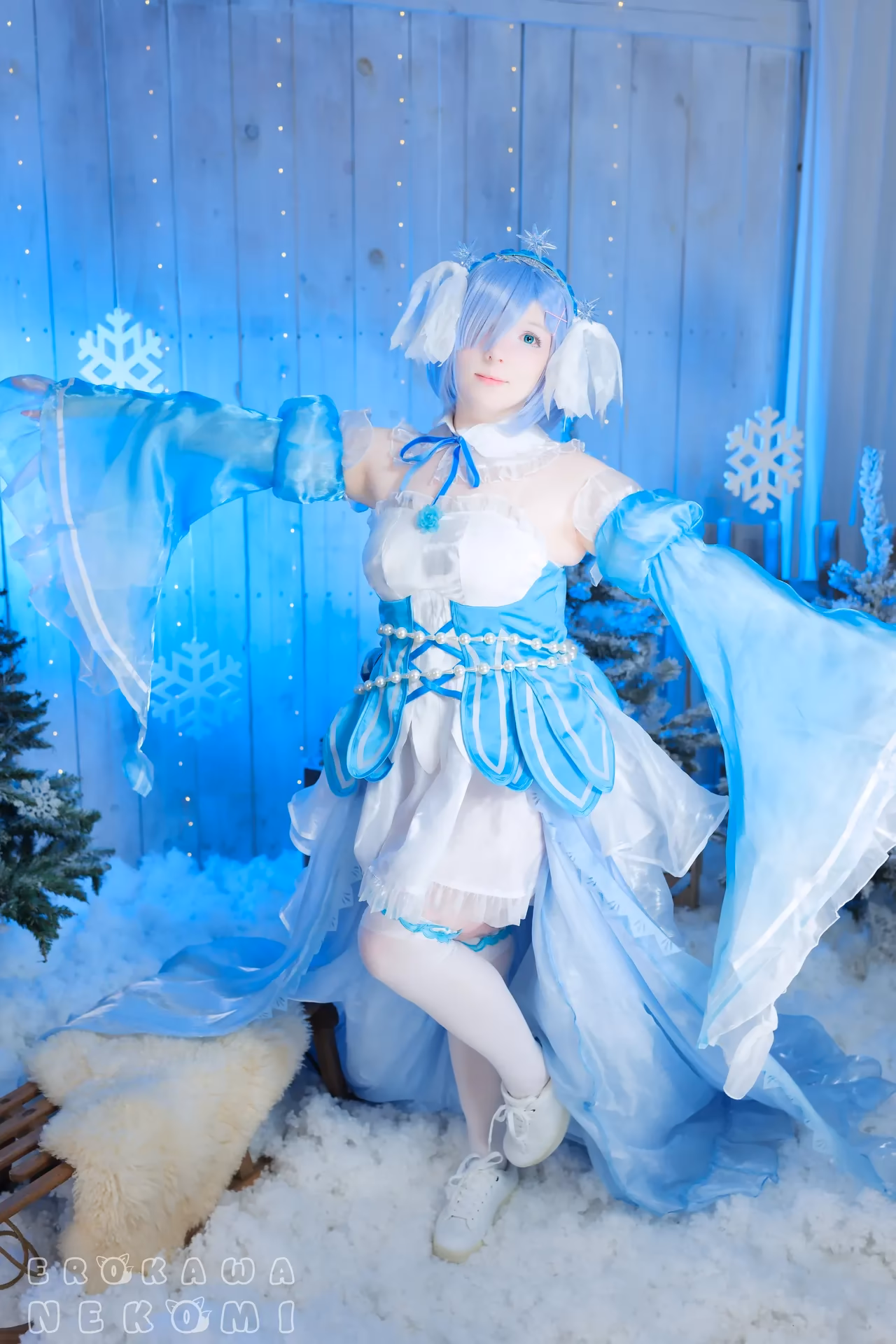 Erokawa Nekomi as Rem — cosplay photo 3 of 70