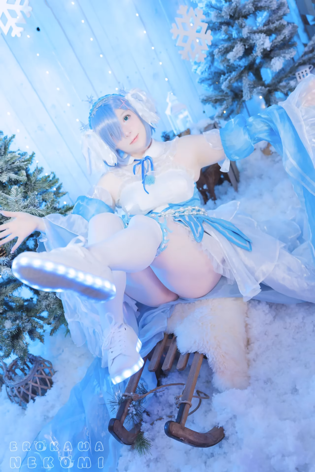 Erokawa Nekomi as Rem — cosplay photo 32 of 70