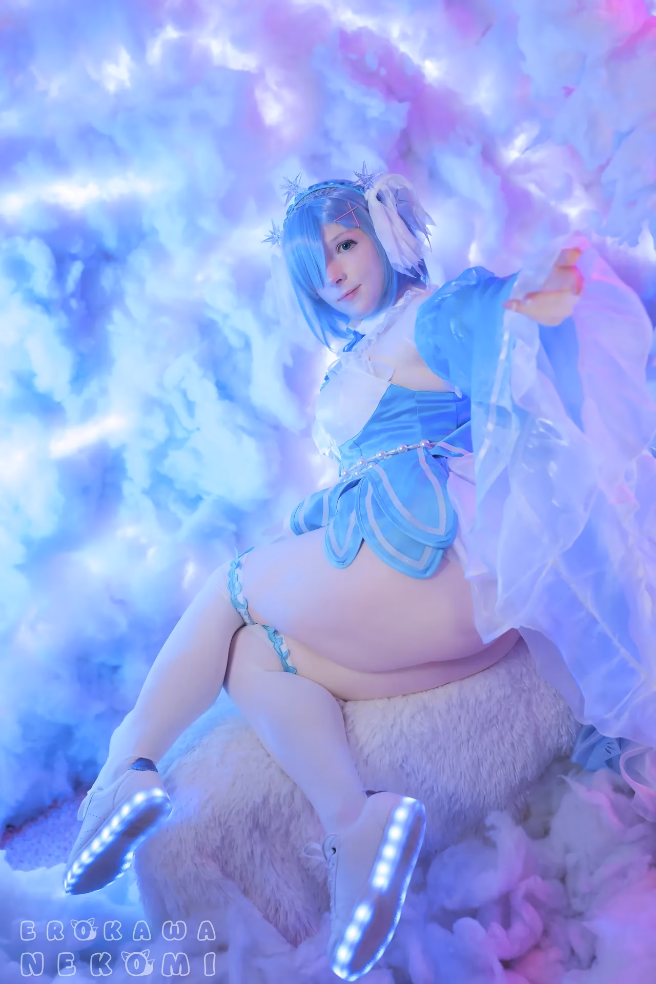 Erokawa Nekomi as Rem — cosplay photo 50 of 70