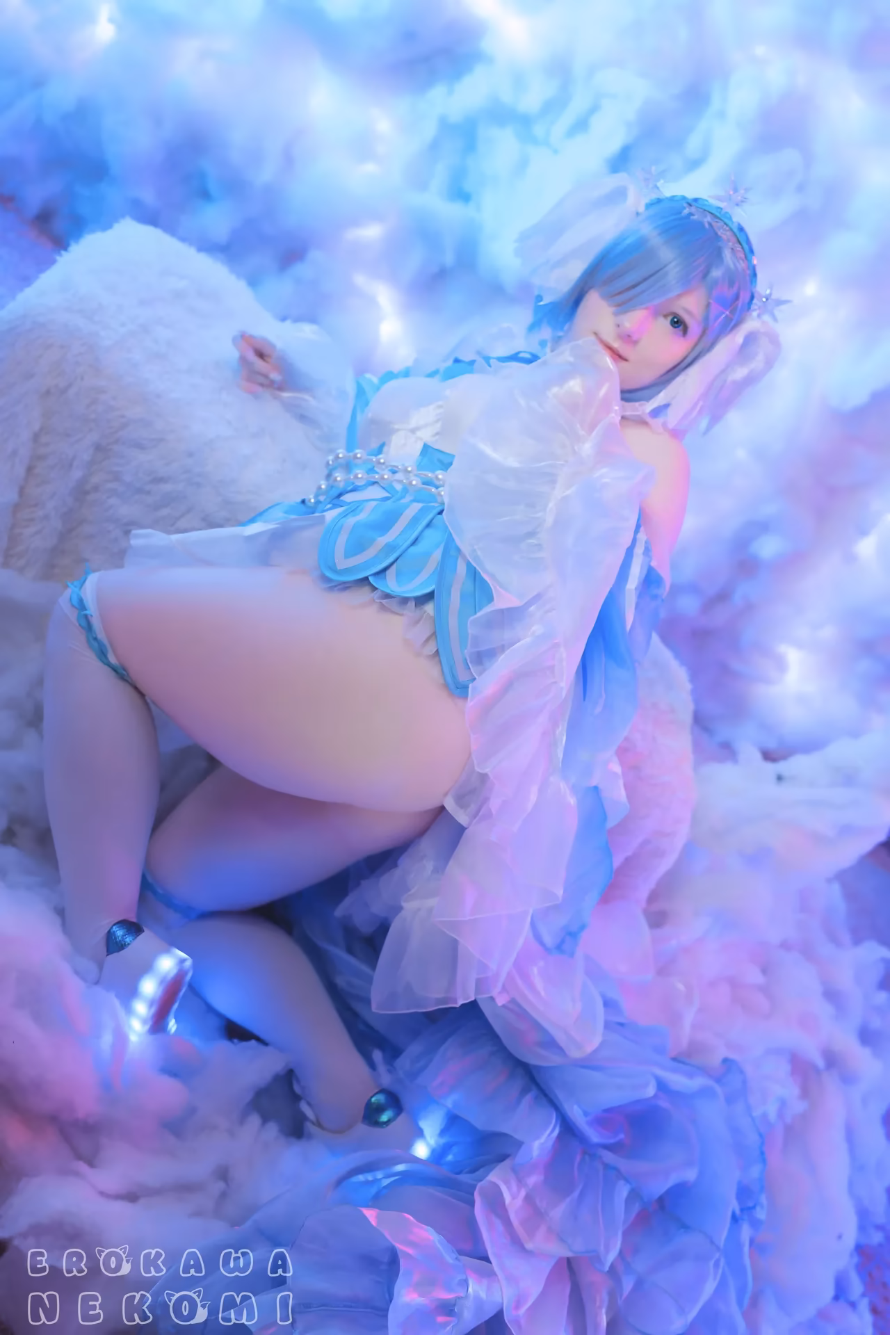 Erokawa Nekomi as Rem — cosplay photo 61 of 70