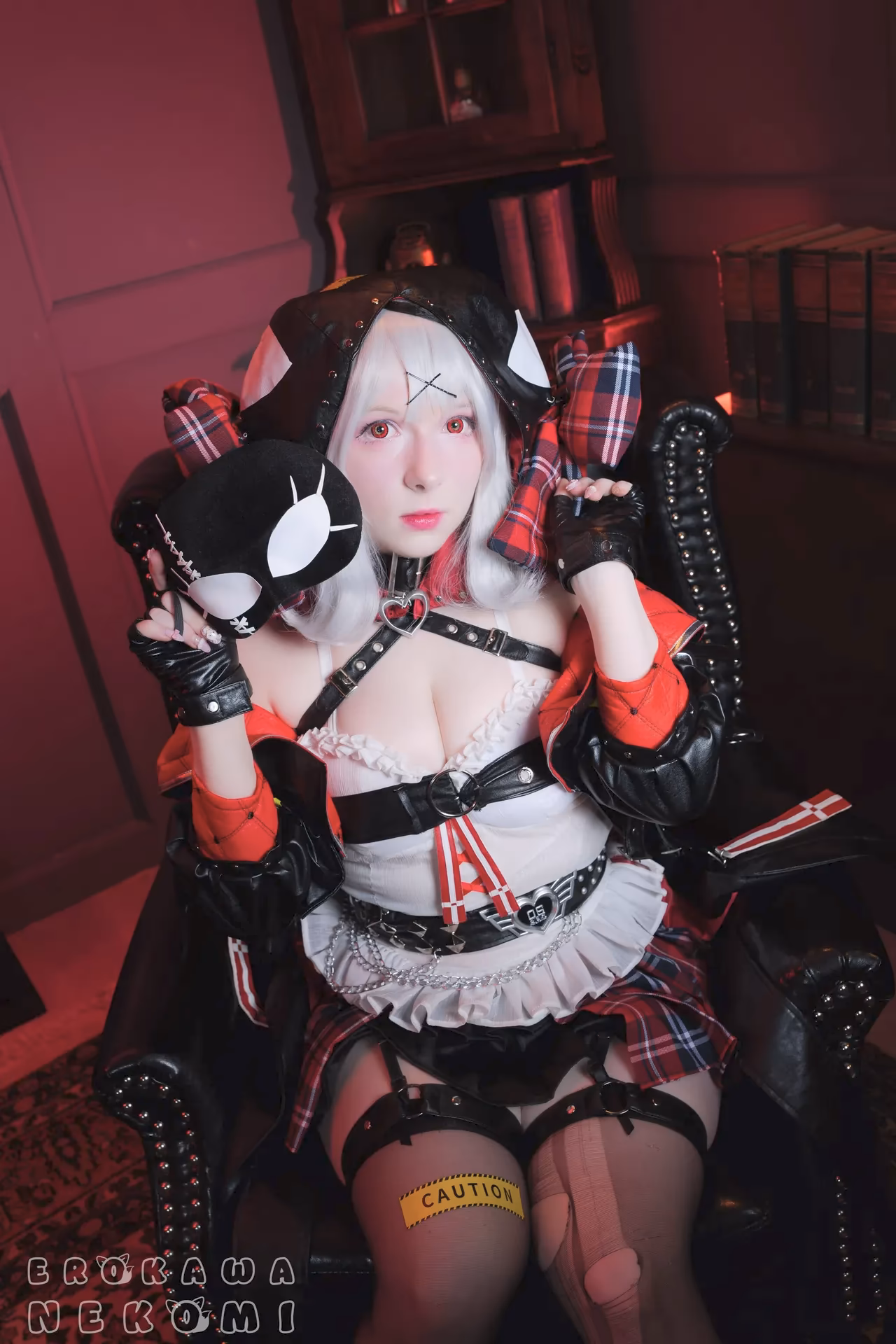 Erokawa Nekomi as Sakamata Chloe — cosplay photo 14 of 90