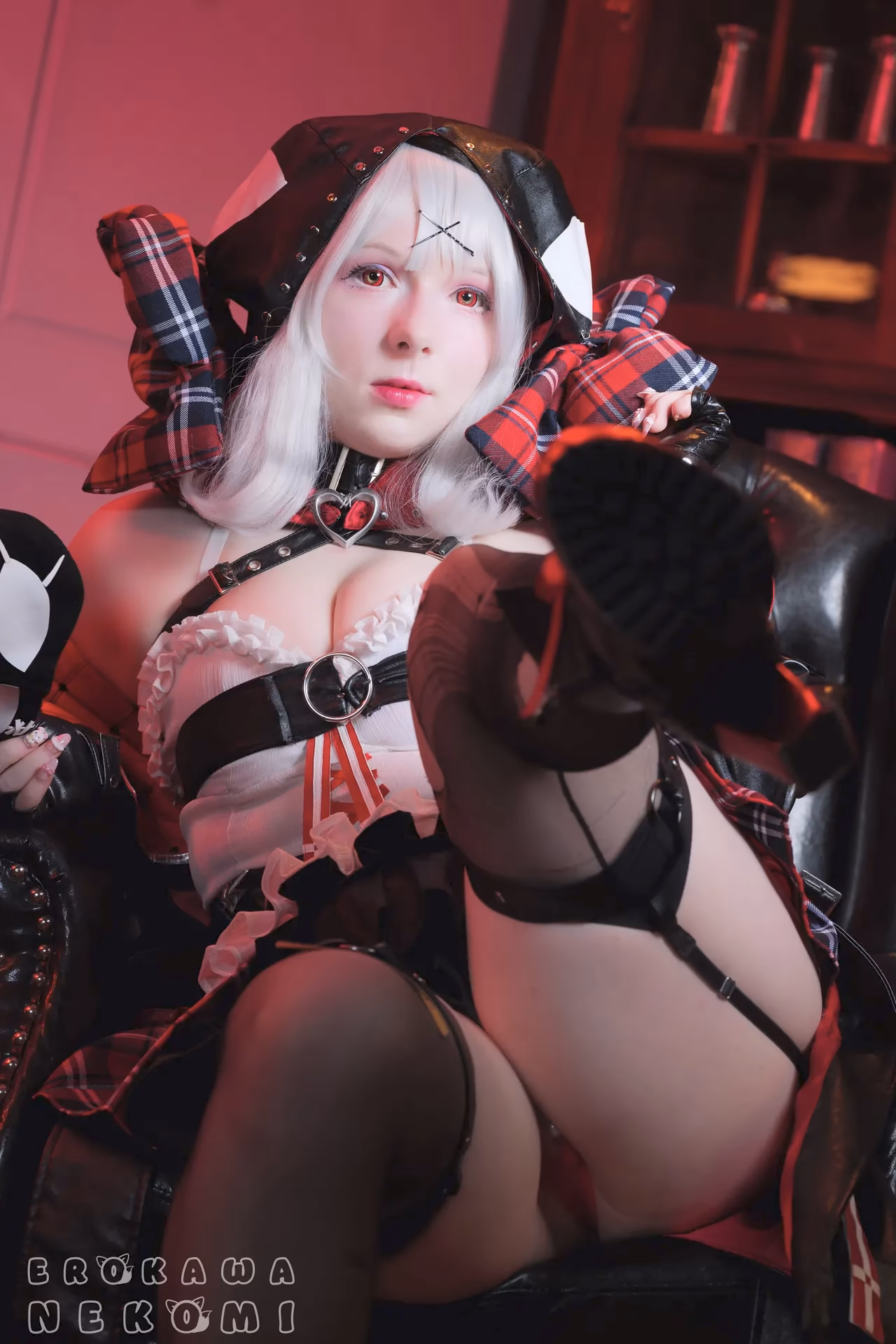 Erokawa Nekomi as Sakamata Chloe — cosplay photo 27 of 90