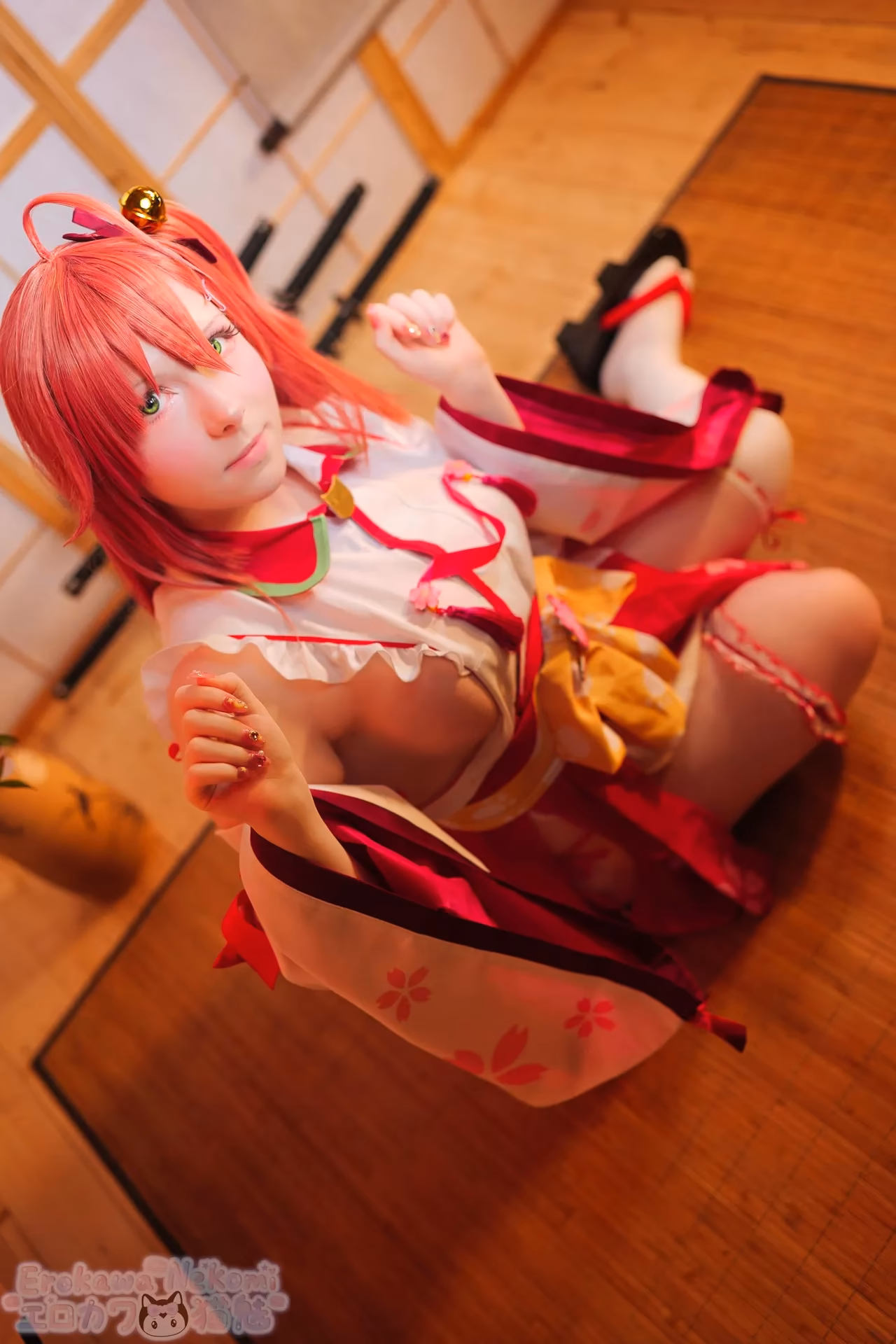 Erokawa Nekomi as Sakura Miko — cosplay photo 14 of 84