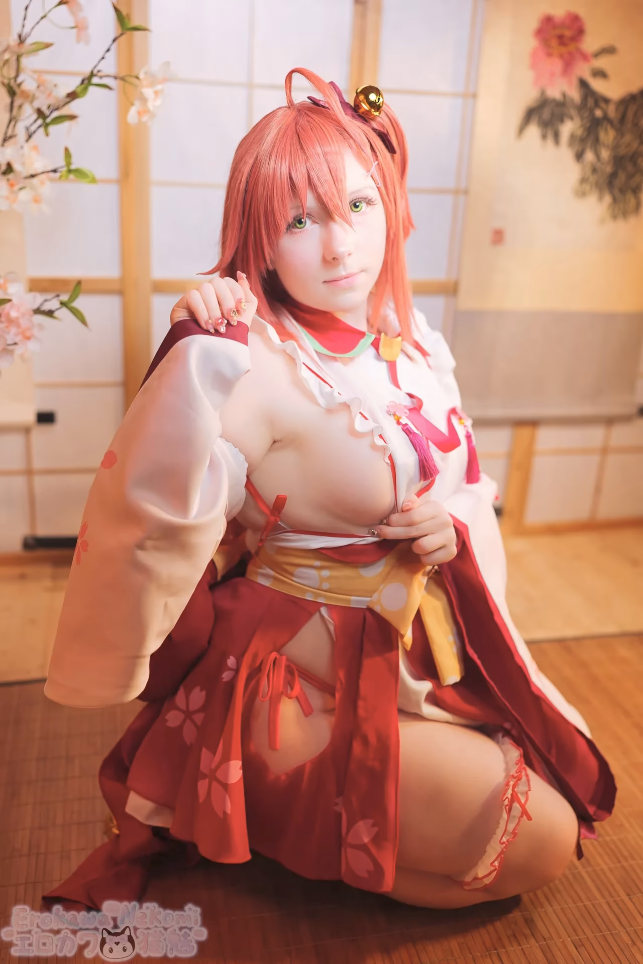 Erokawa Nekomi as Sakura Miko — cosplay photo 15 of 84