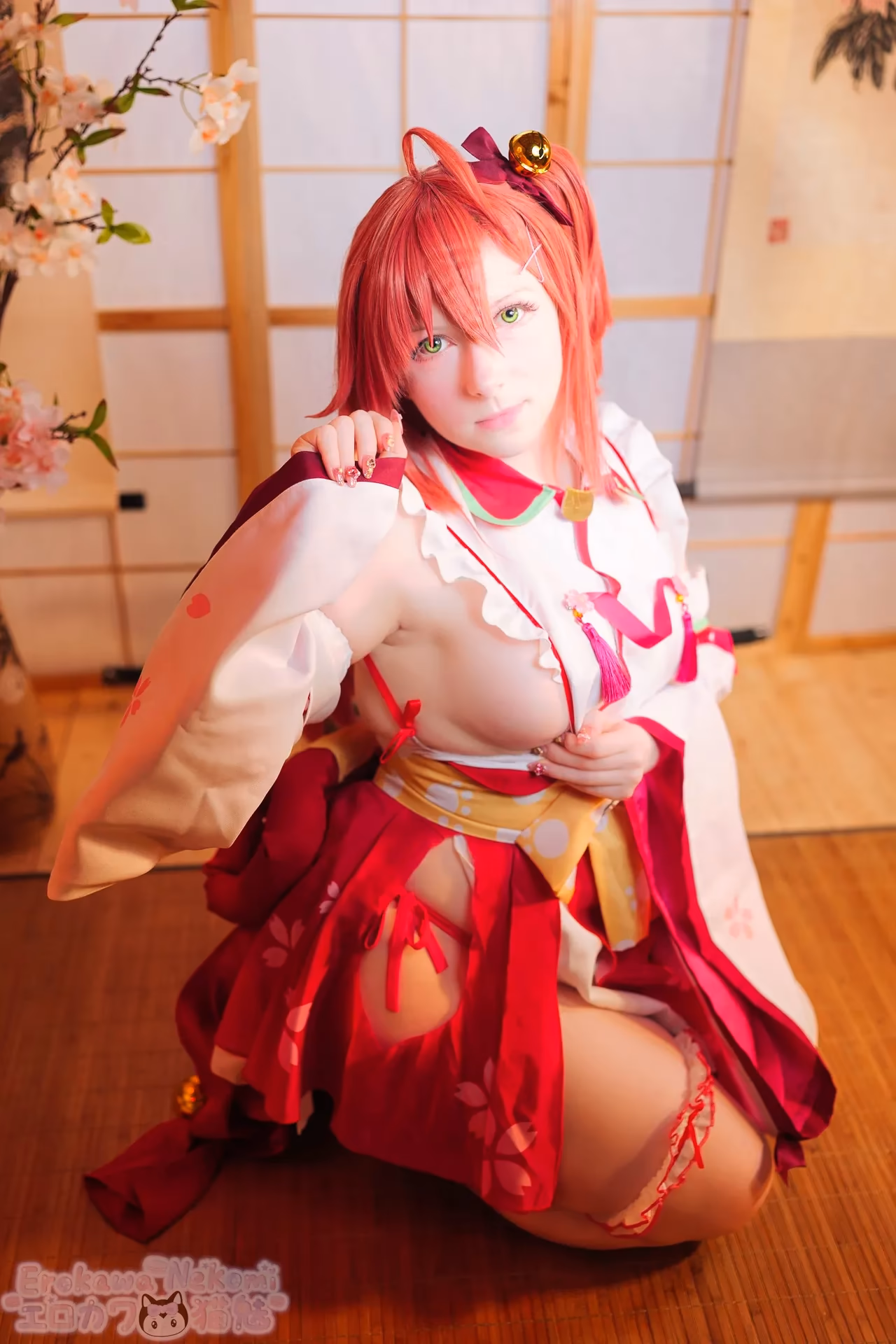 Erokawa Nekomi as Sakura Miko — cosplay photo 16 of 84