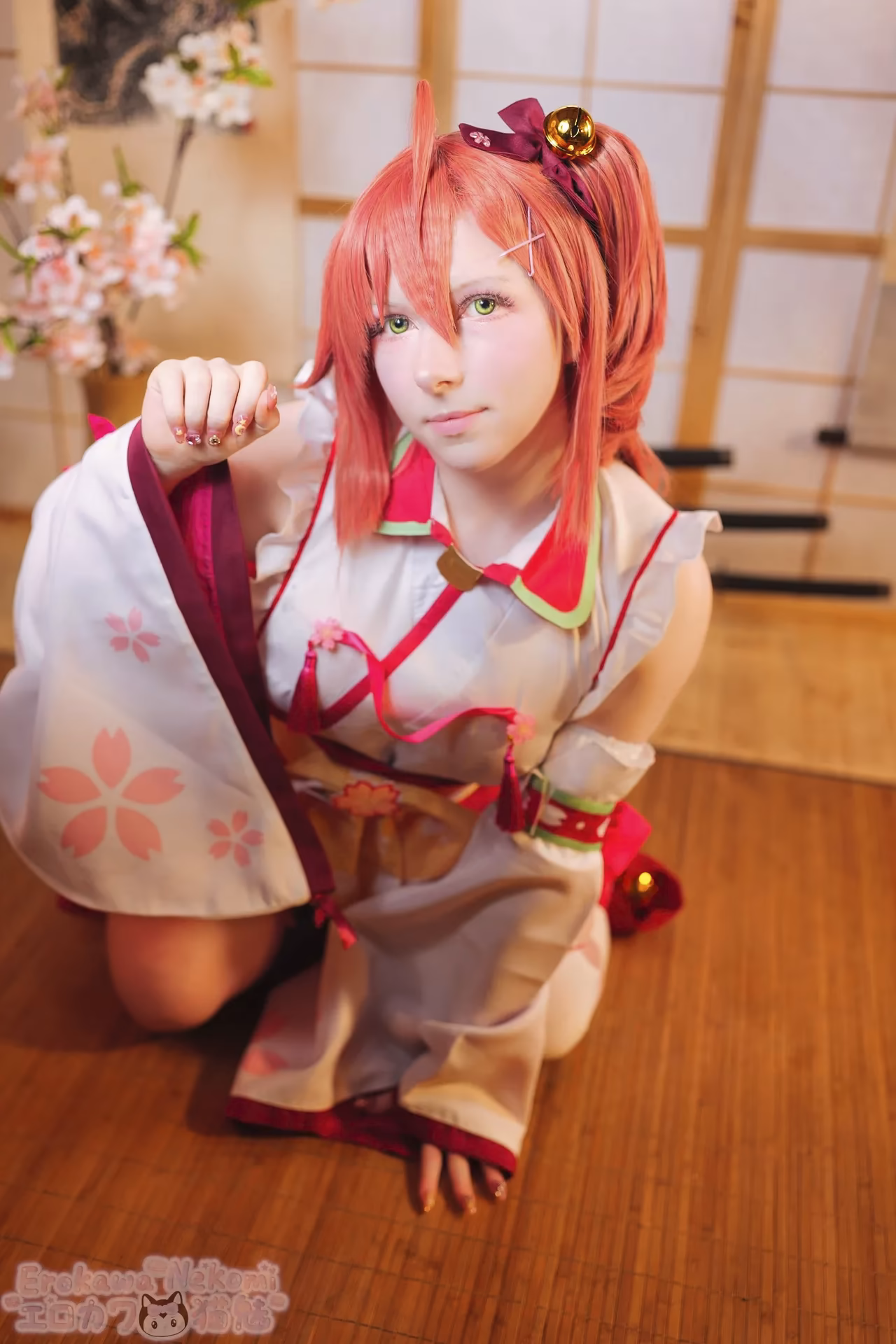 Erokawa Nekomi as Sakura Miko — cosplay photo 19 of 84